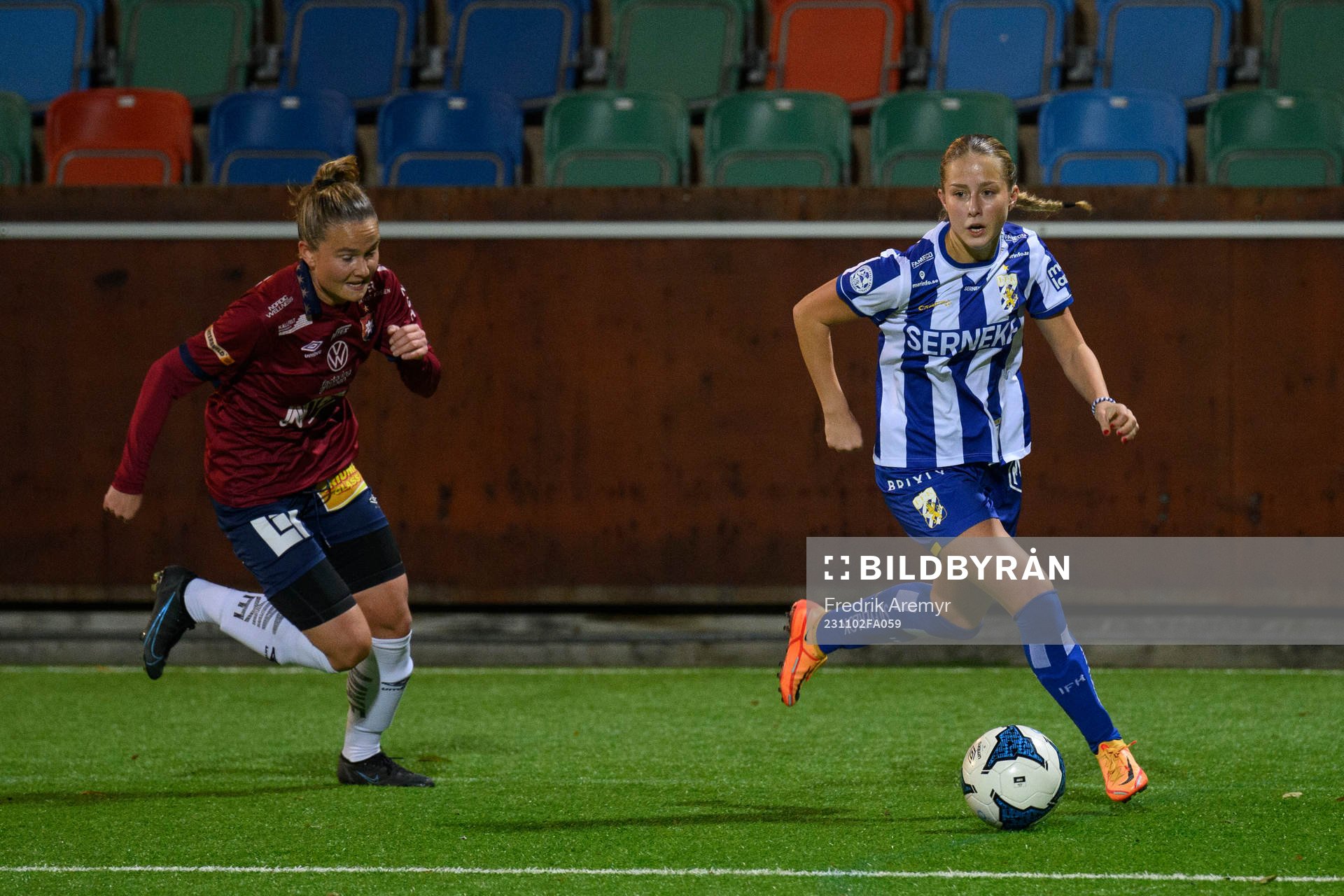 Örgrytes Linn Axell och IFK Göteborgs Isabella Svanström