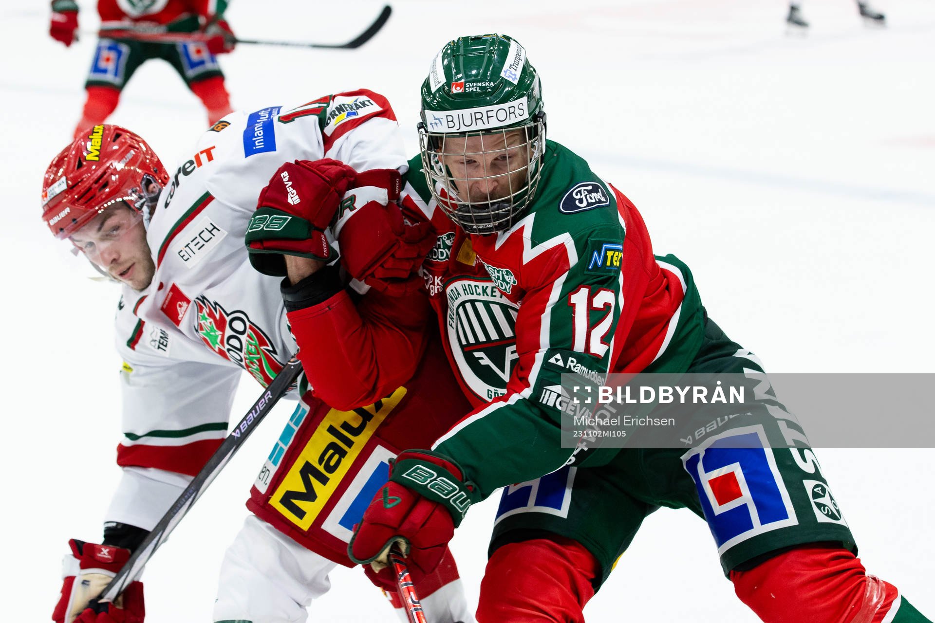 MoDos Daniel O´regan och Frölundas Max Friberg