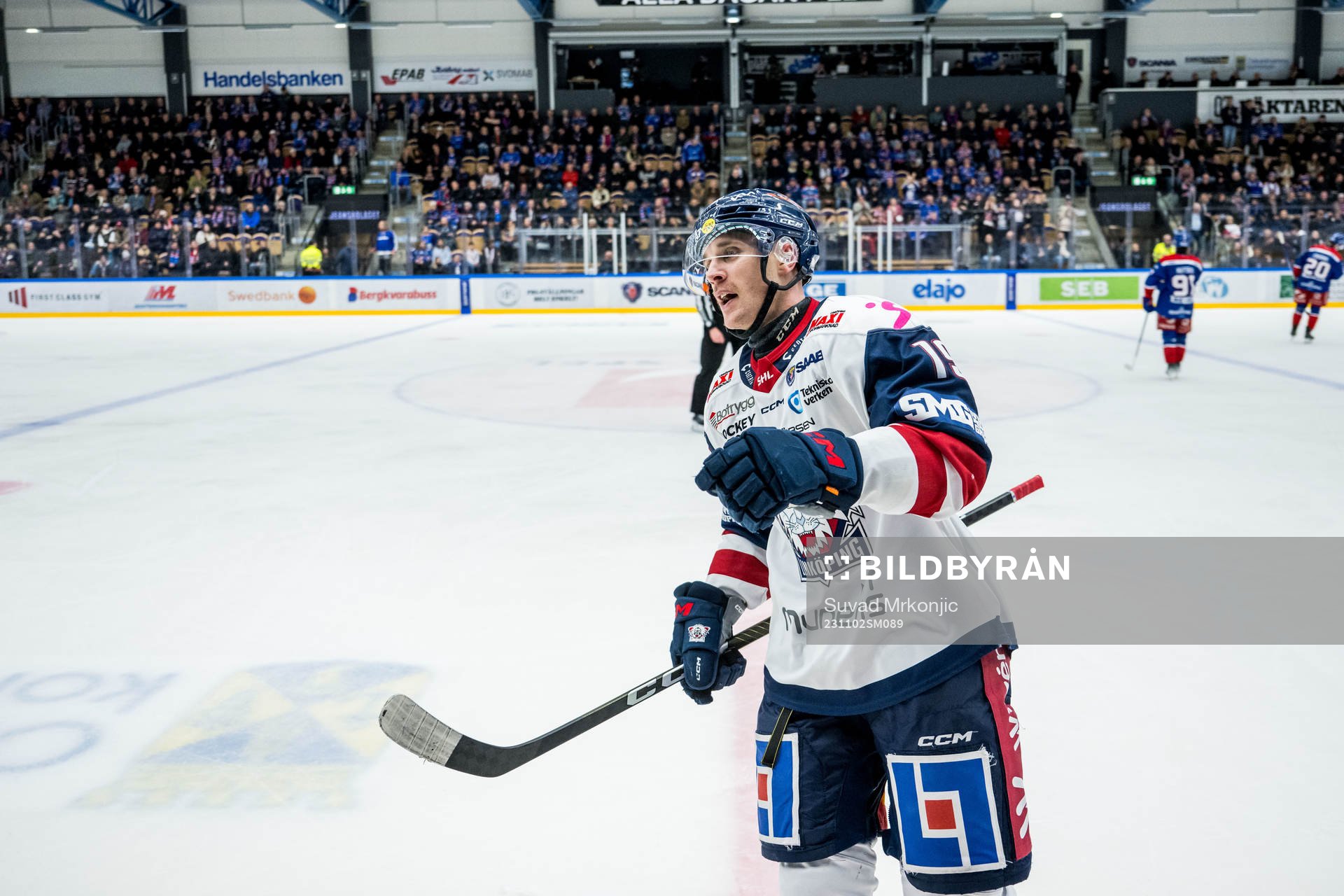 Linköping HCs Patrick Russell jublar