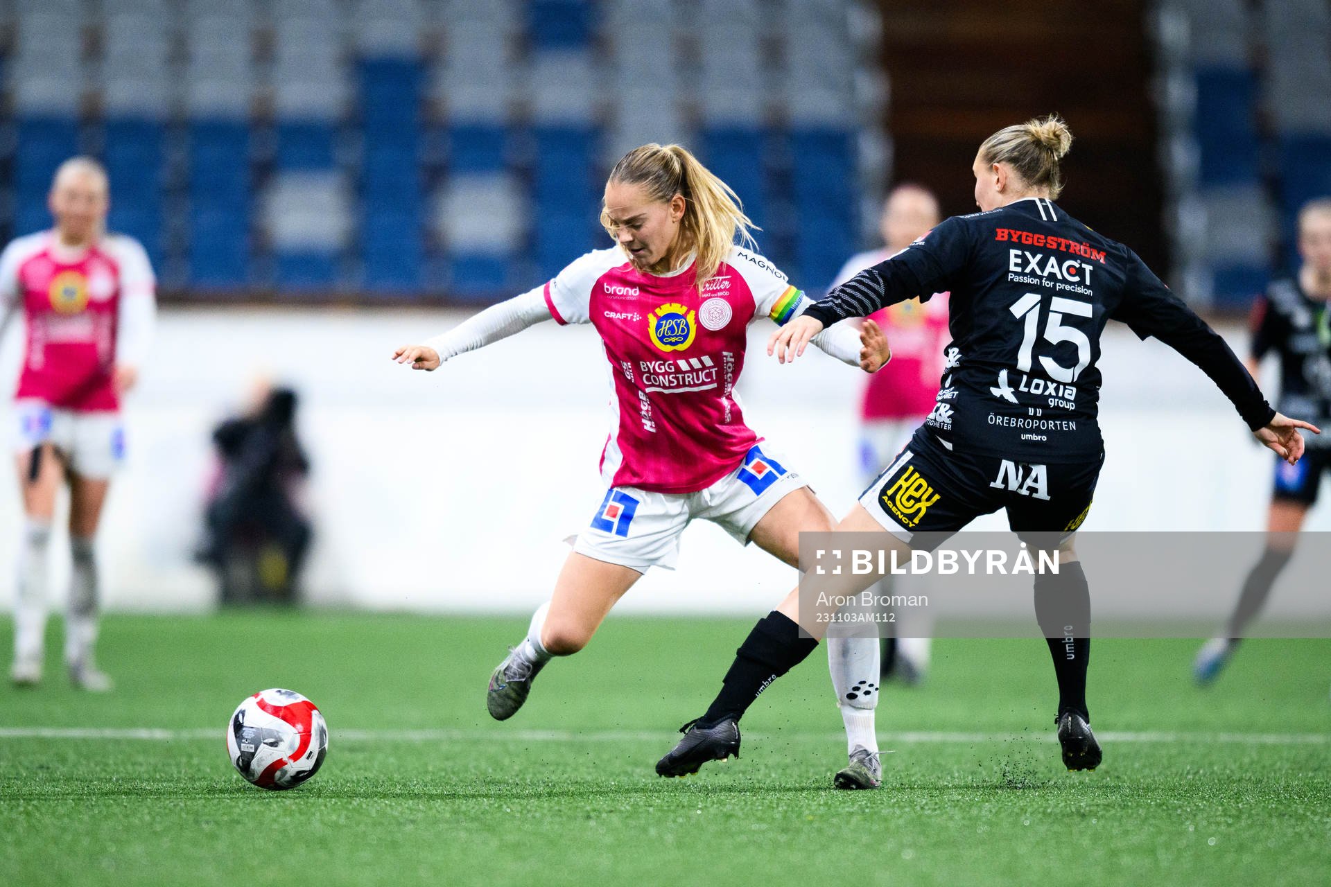 IK Uppsalas Agnes Nyberg och Örebros Ronja Karlsson
