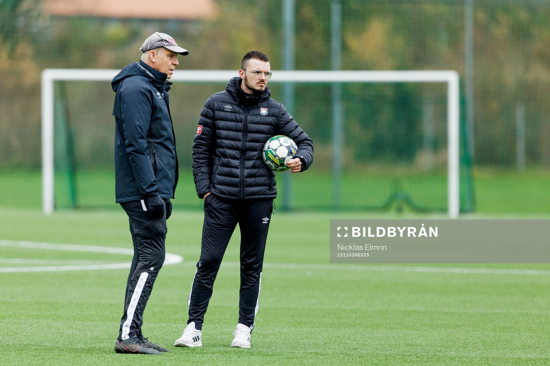 Örgrytes tränare Sören Börjesson och Albin Sheqiri