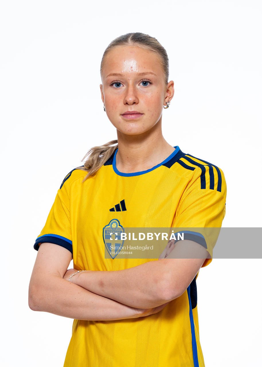 Ella Lundin