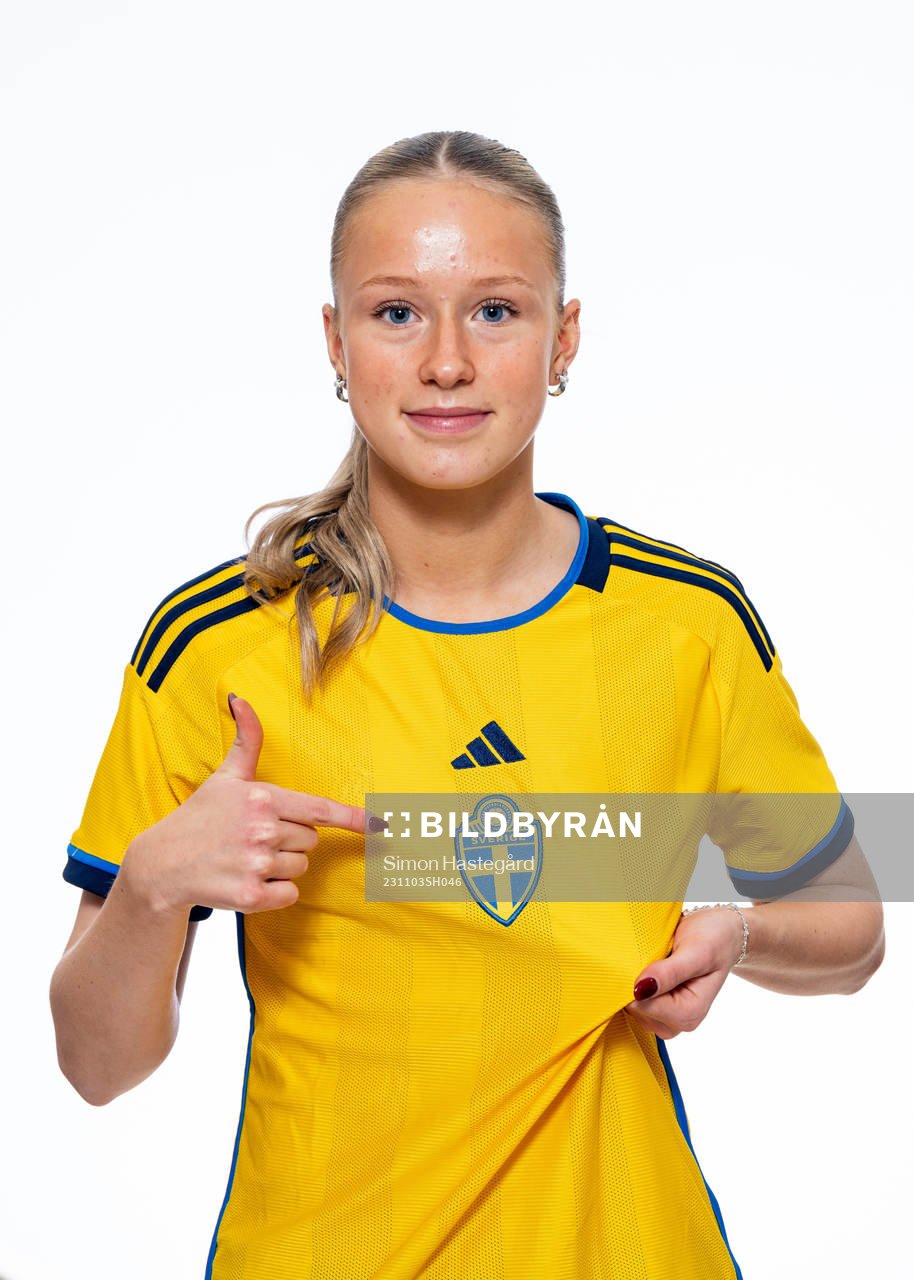 Ella Lundin
