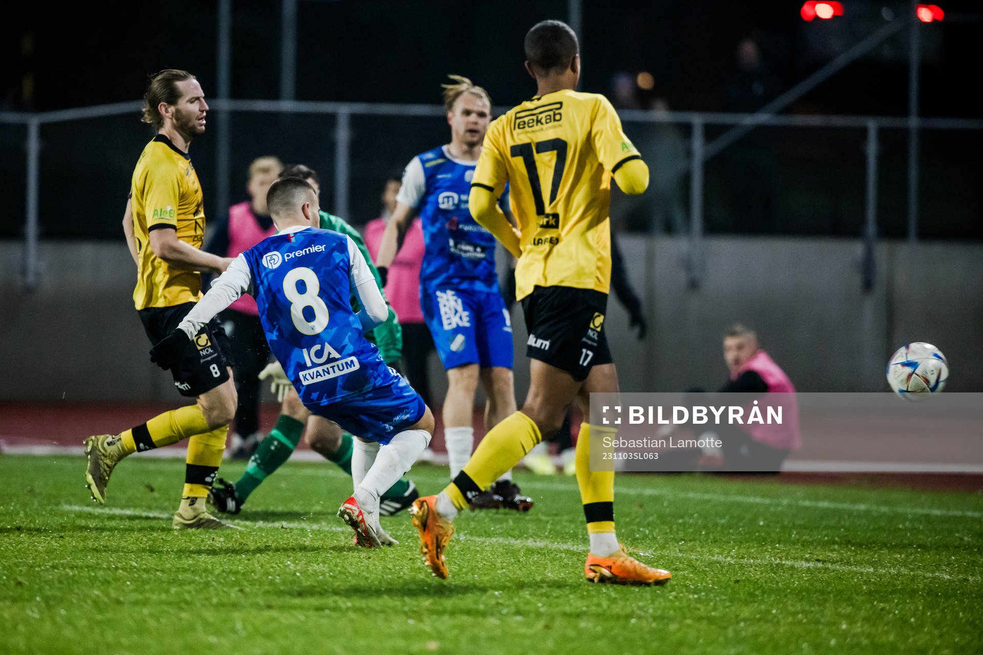 Oddevolds Oscar Iglicar Berntsson gör 2-0
