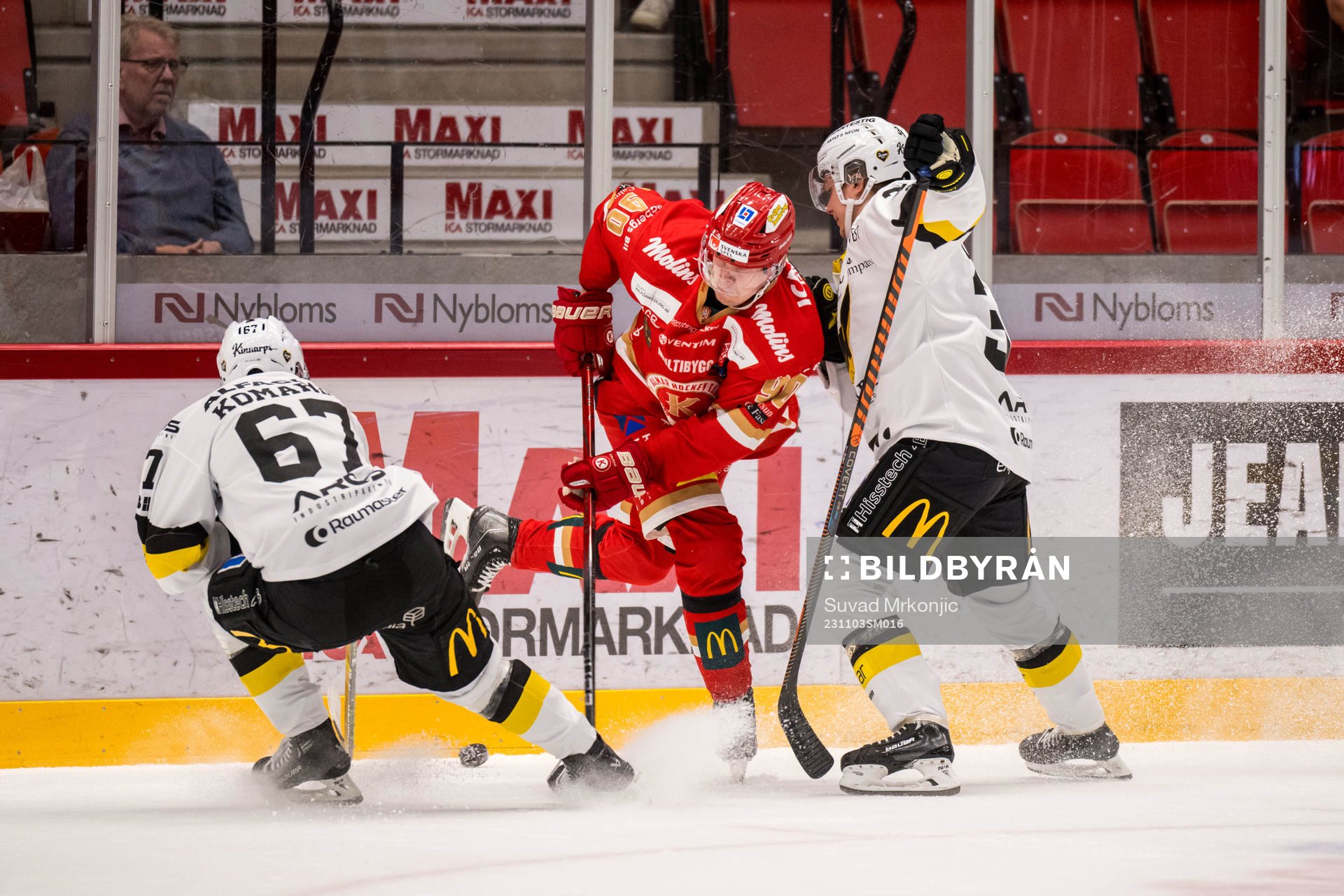 Västerås IKs Konstantin Komarek och Kalmar HCs Teemu