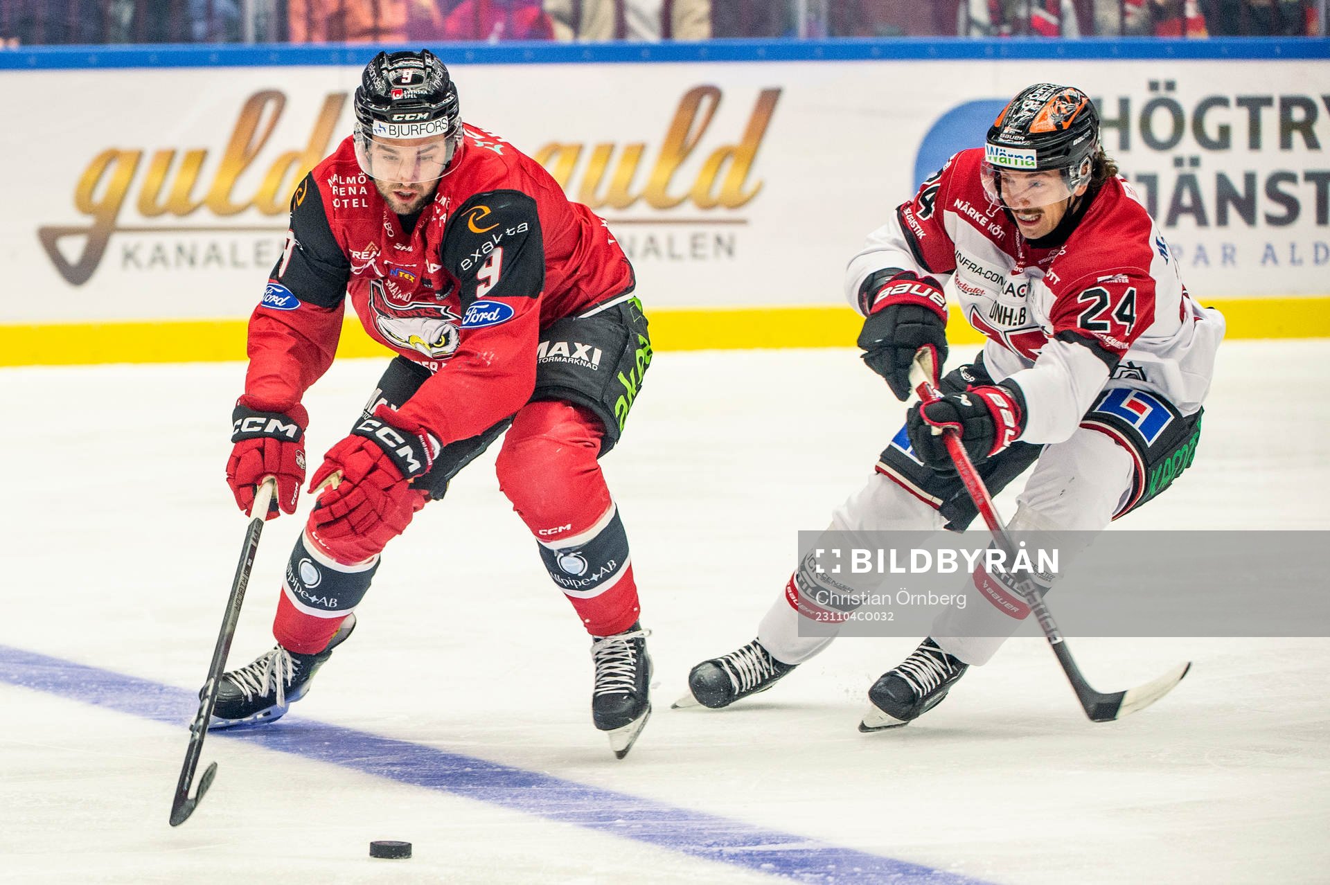 Malmö Redhawks Alan Quine mot Örebros Hannes Björninen