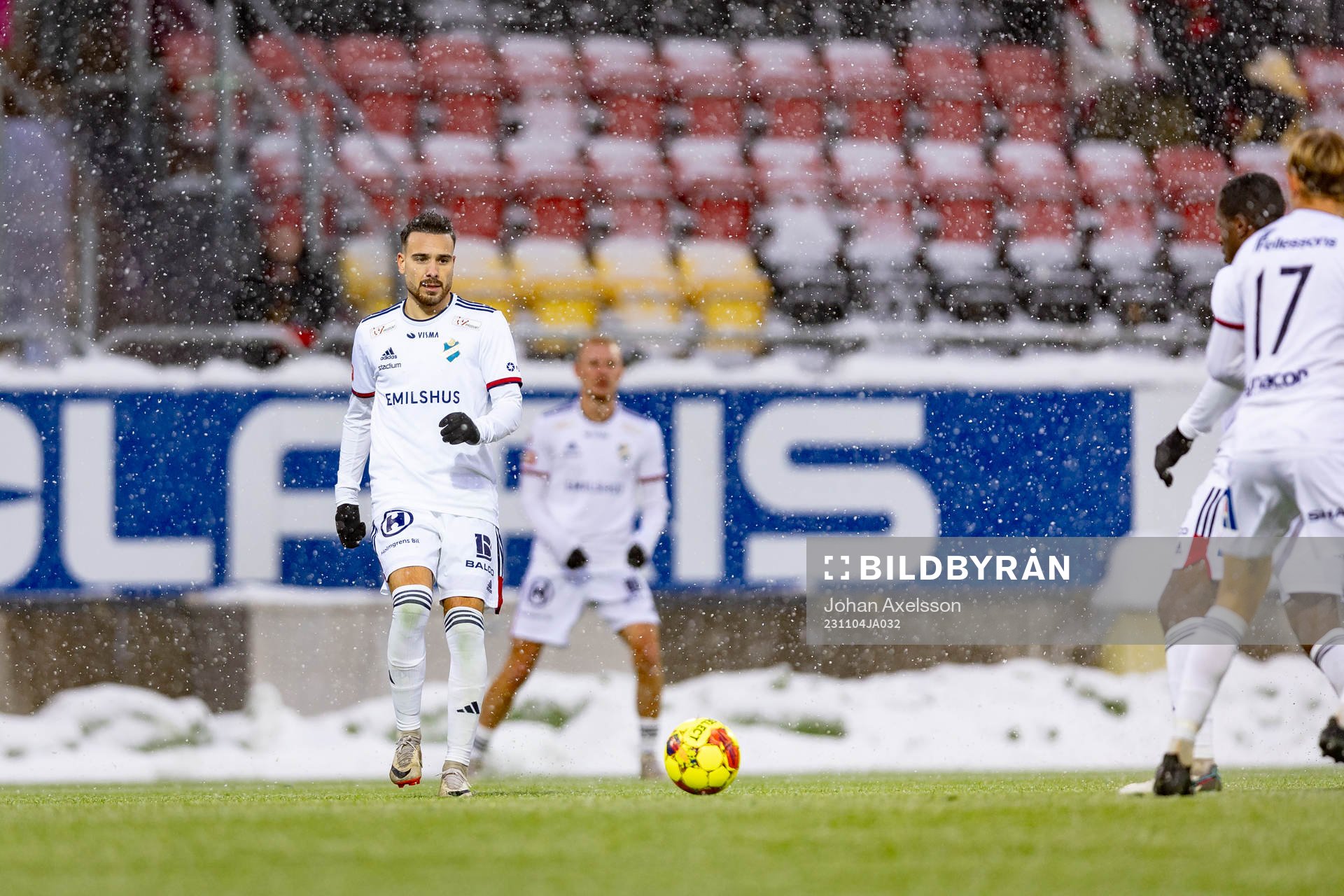 Östers Dzenis Kozicaunder fotbollsmatchen i Superettan