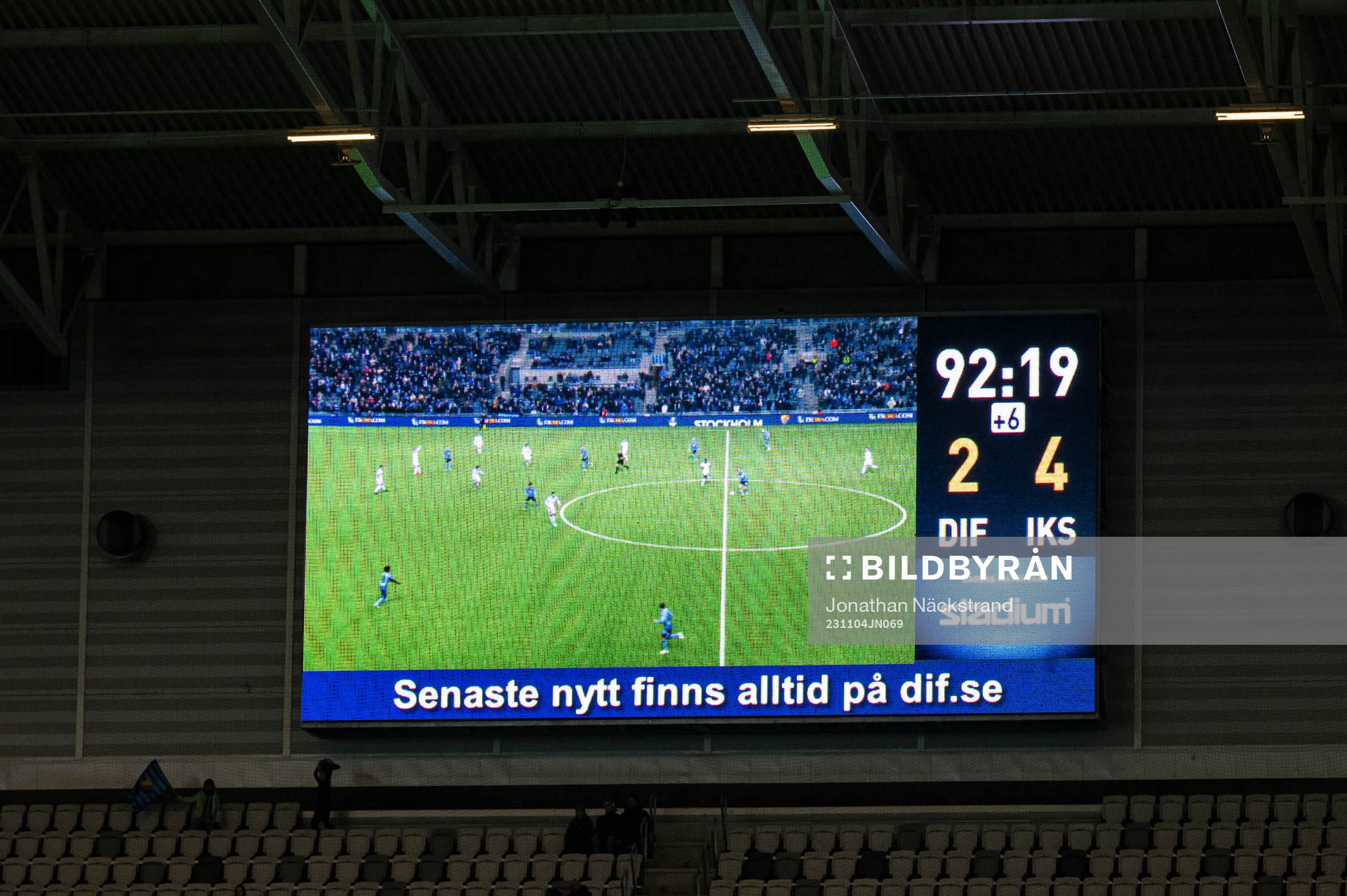 Slutresultat vissas på en skärm