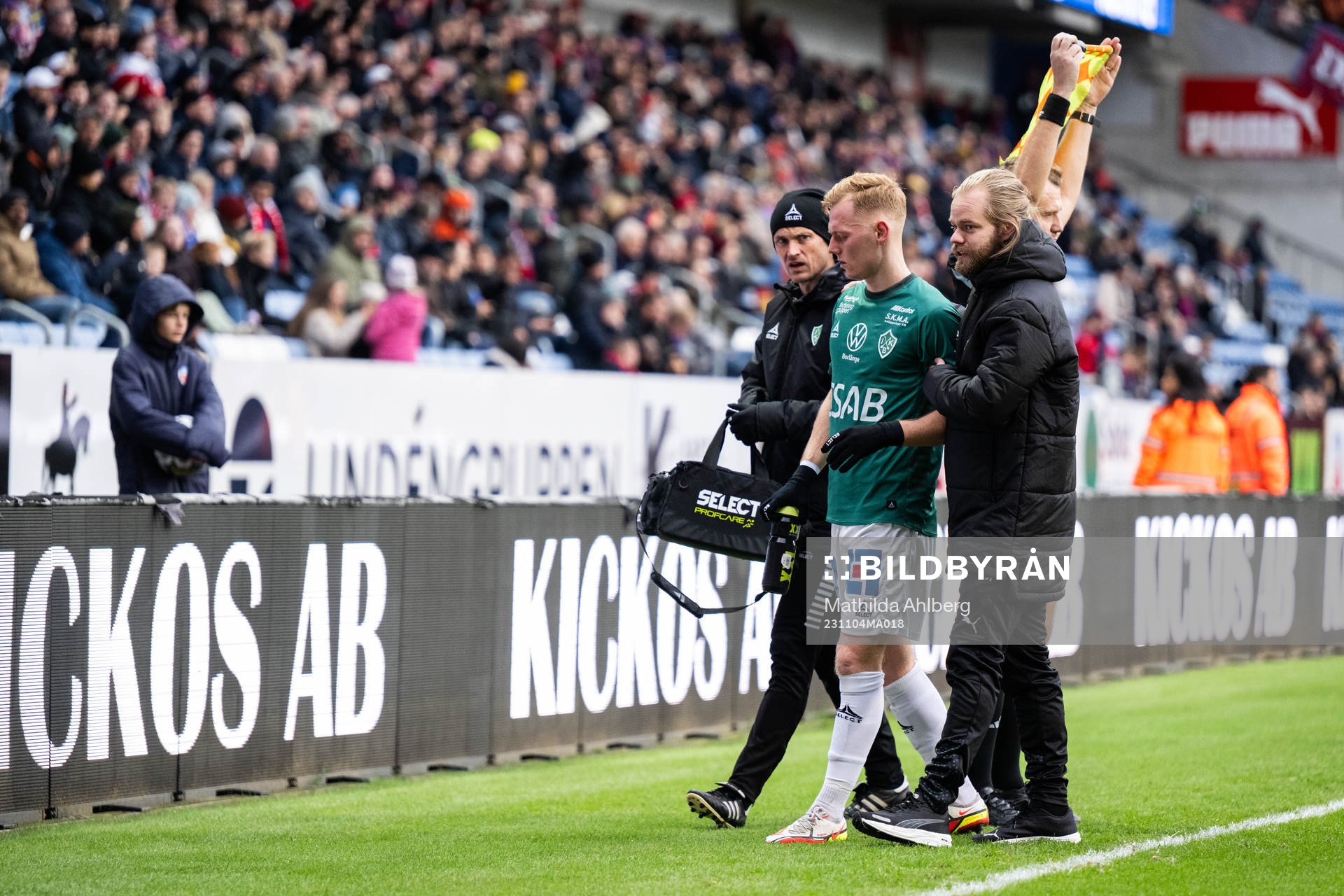 Brages Christopher Redenstrand har ont