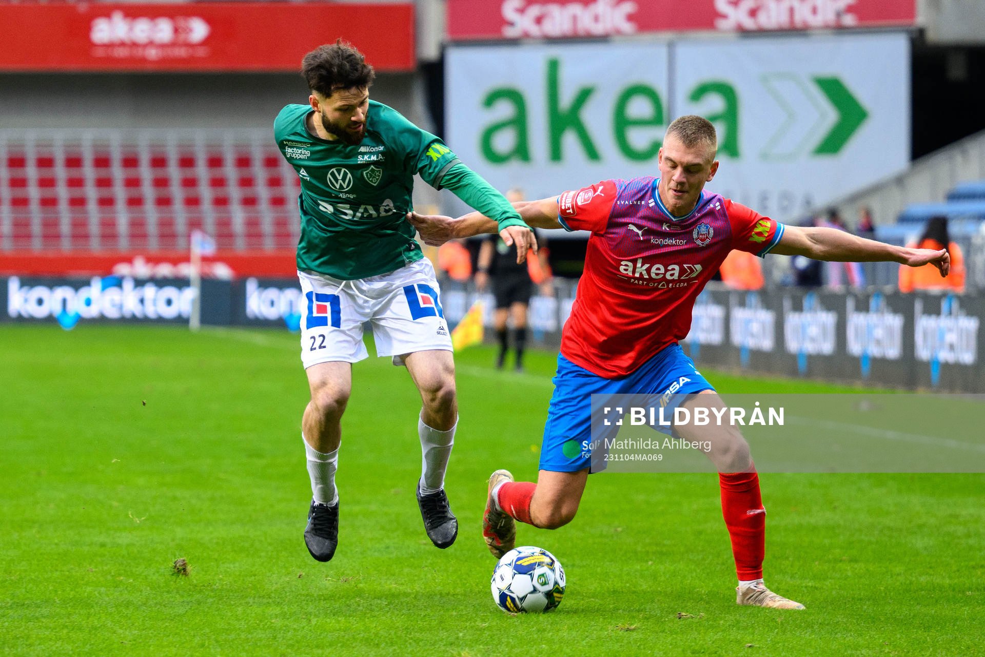 Brages Jonathan Syberg Tamimi och Helsingborgs Dennis Olsson