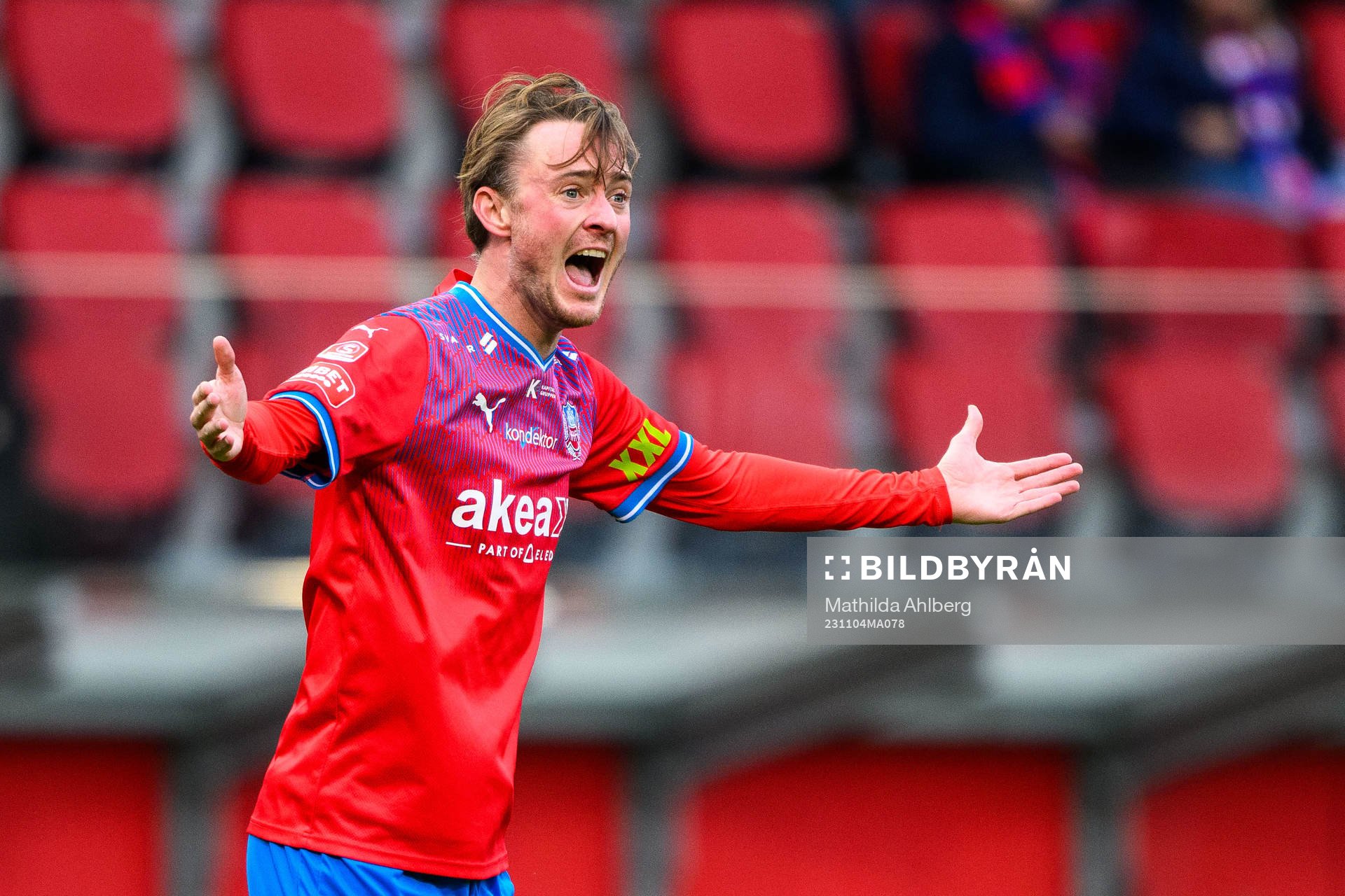 Helsingborgs Rasmus Jönsson reagerar