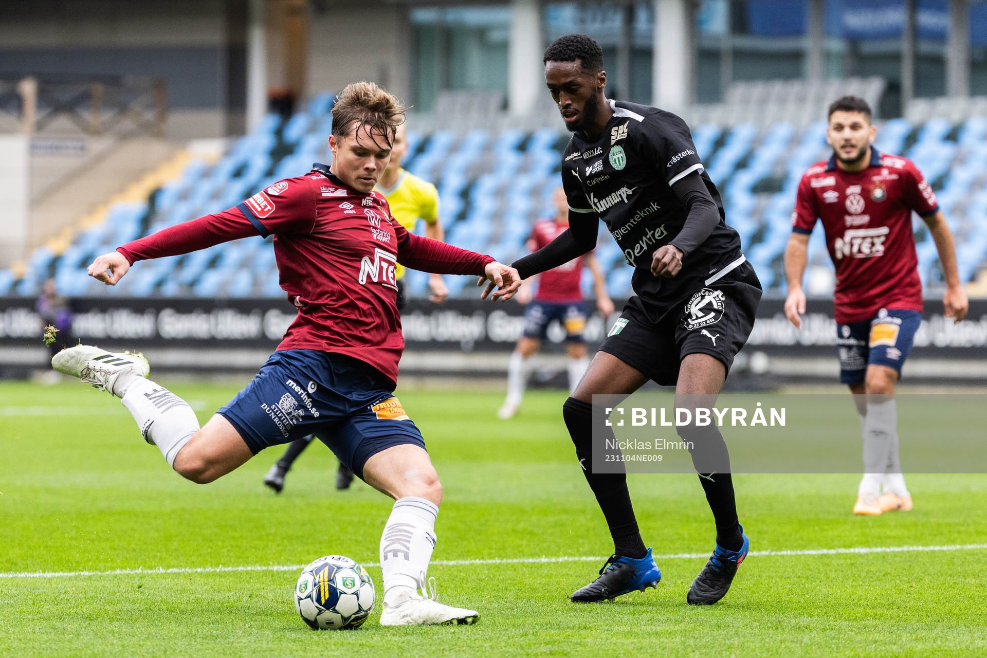 Örgrytes Linus Tagesson och Västerås SKs Mohammed