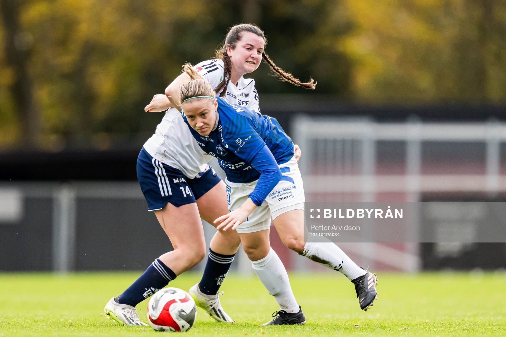 Sundsvalls Hannah Tillett och Trelleborgs Ebba Jahnfors