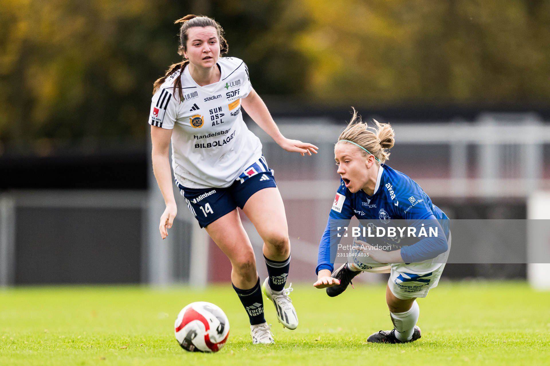 Sundsvalls Hannah Tillett och Trelleborgs Ebba Jahnfors