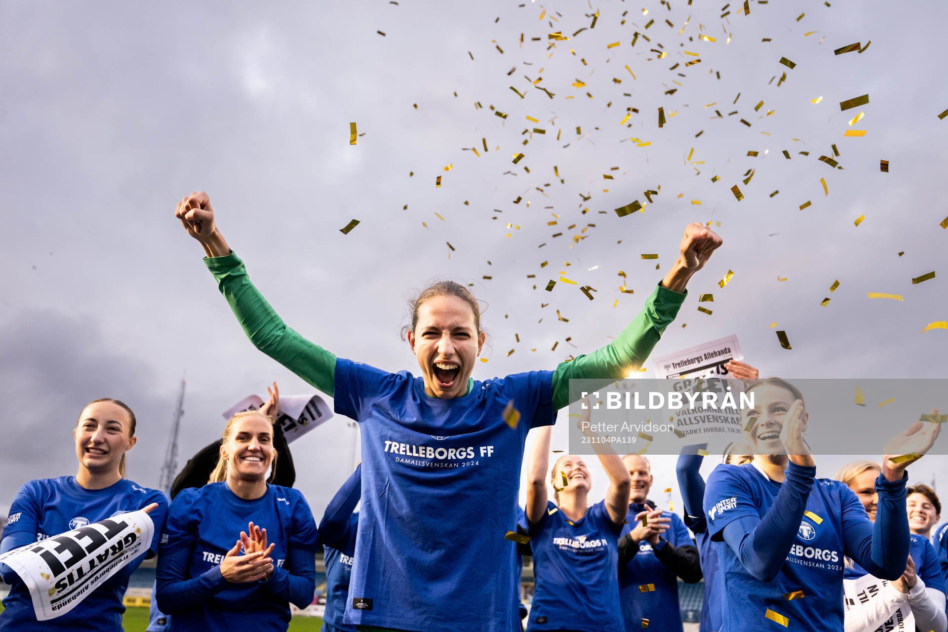 Trelleborgs målvakt Somea Polozen och Alice Egnér (m)