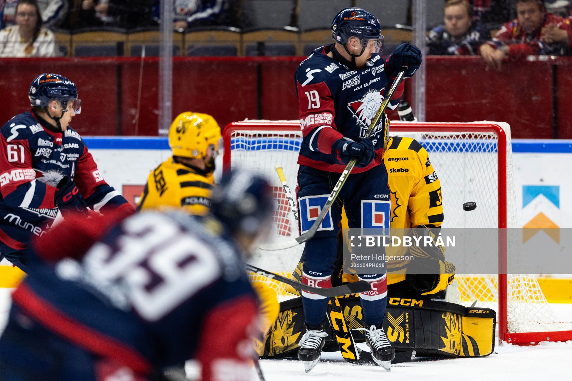 Skellefteås målvakt Gustaf Lindvall släpper in 1-0 av