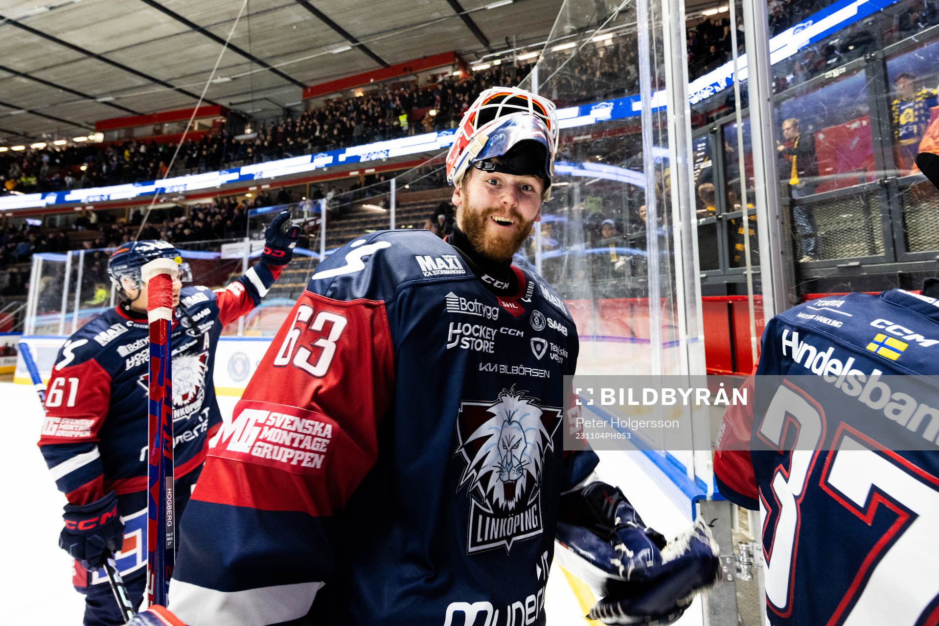 Linköpings målvakt Marcus Högberg jublar