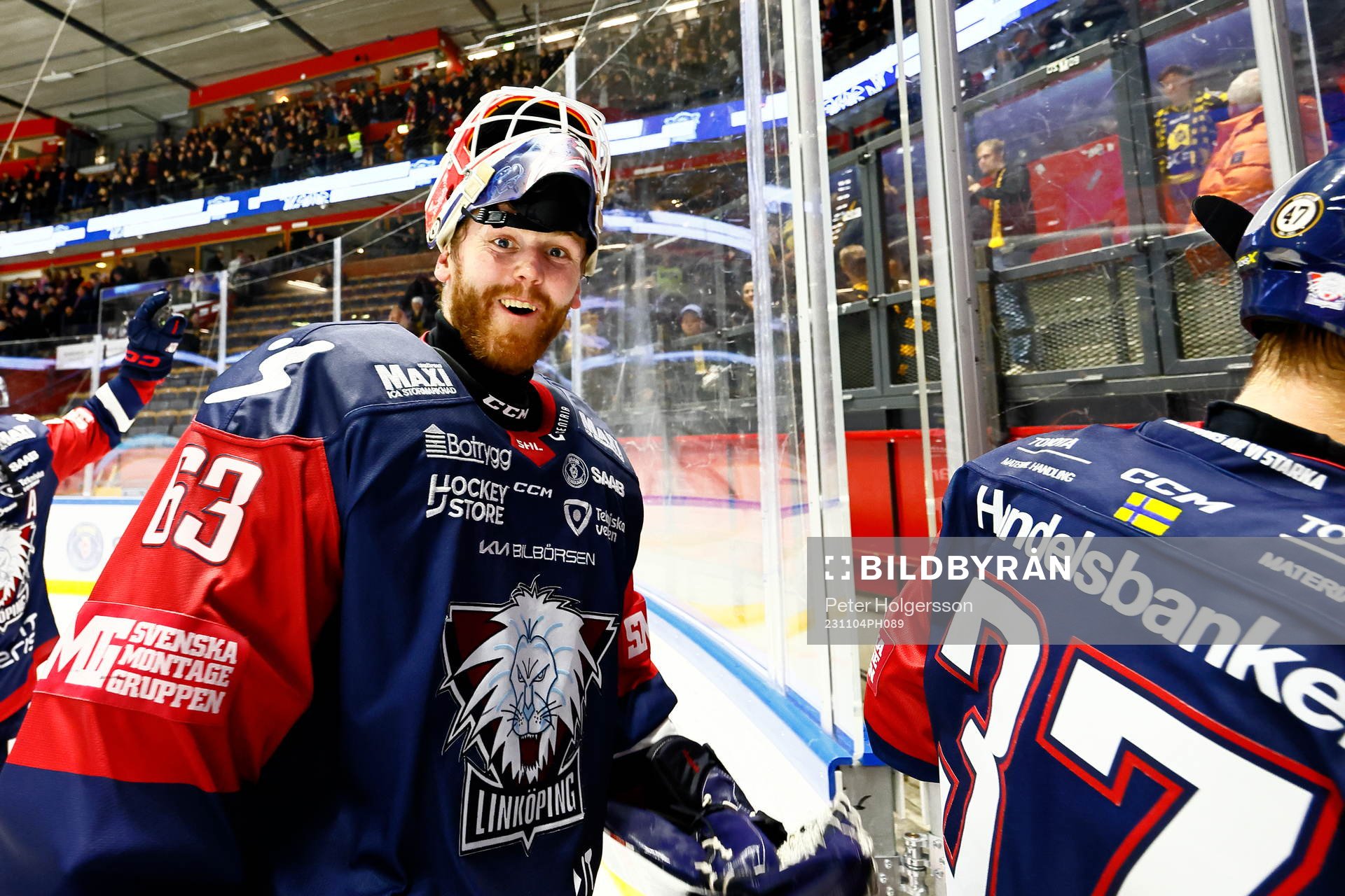 Linköpings målvakt Marcus Högberg jublar