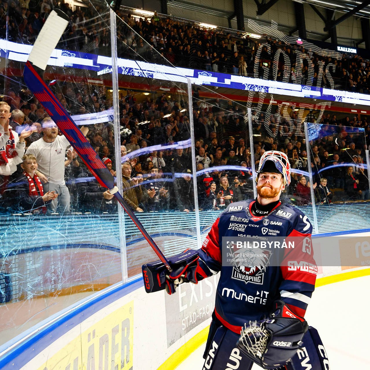 Linköpings målvakt Marcus Högberg jublar