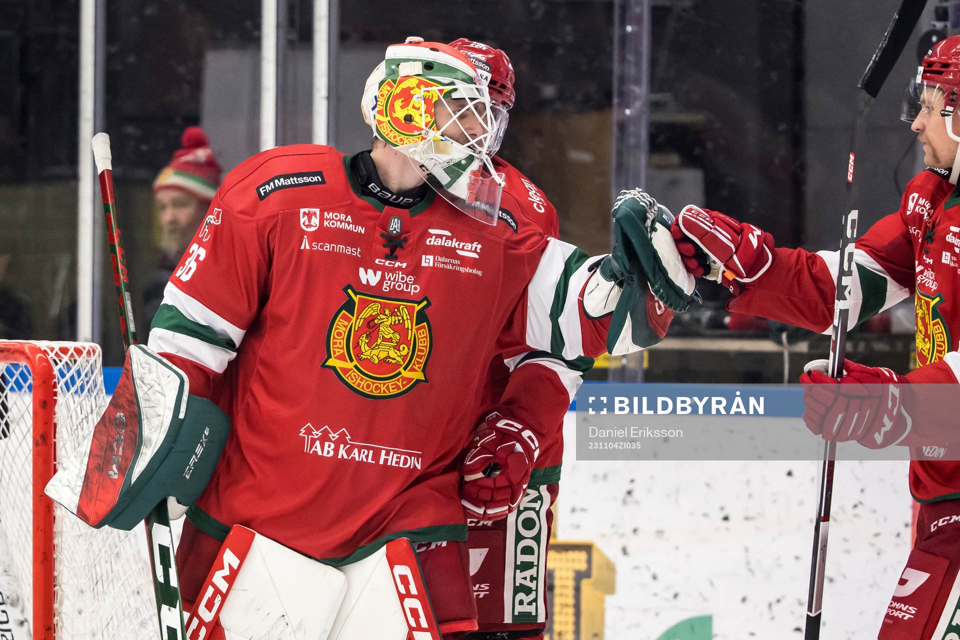Moras målvakt Waltteri Ignatjew jublar