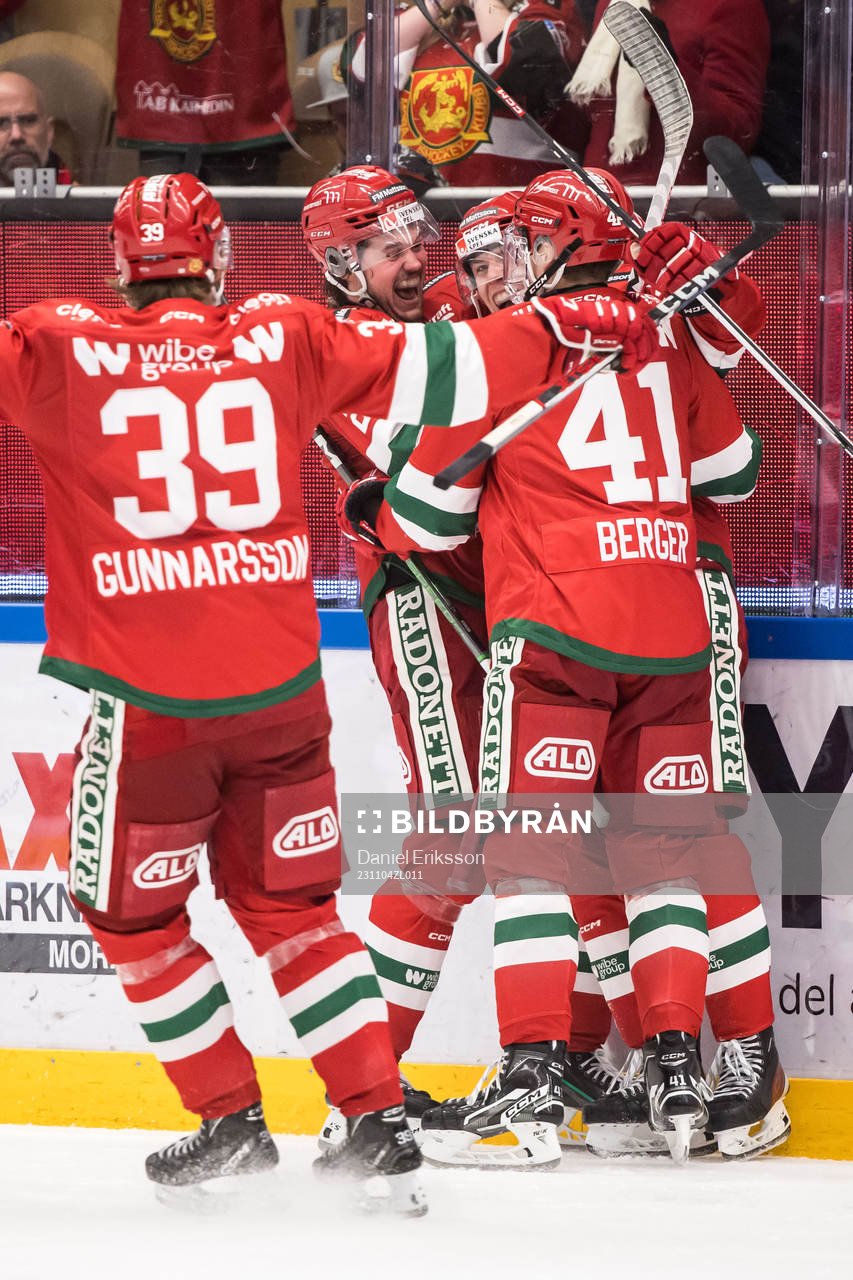 Mora IKs Michael Brandsegg-Nygård jublar