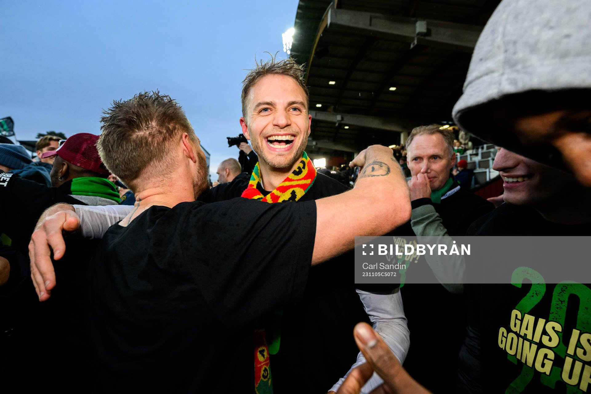 GAISs spelare jublar över avancemang till Allsvenskan
