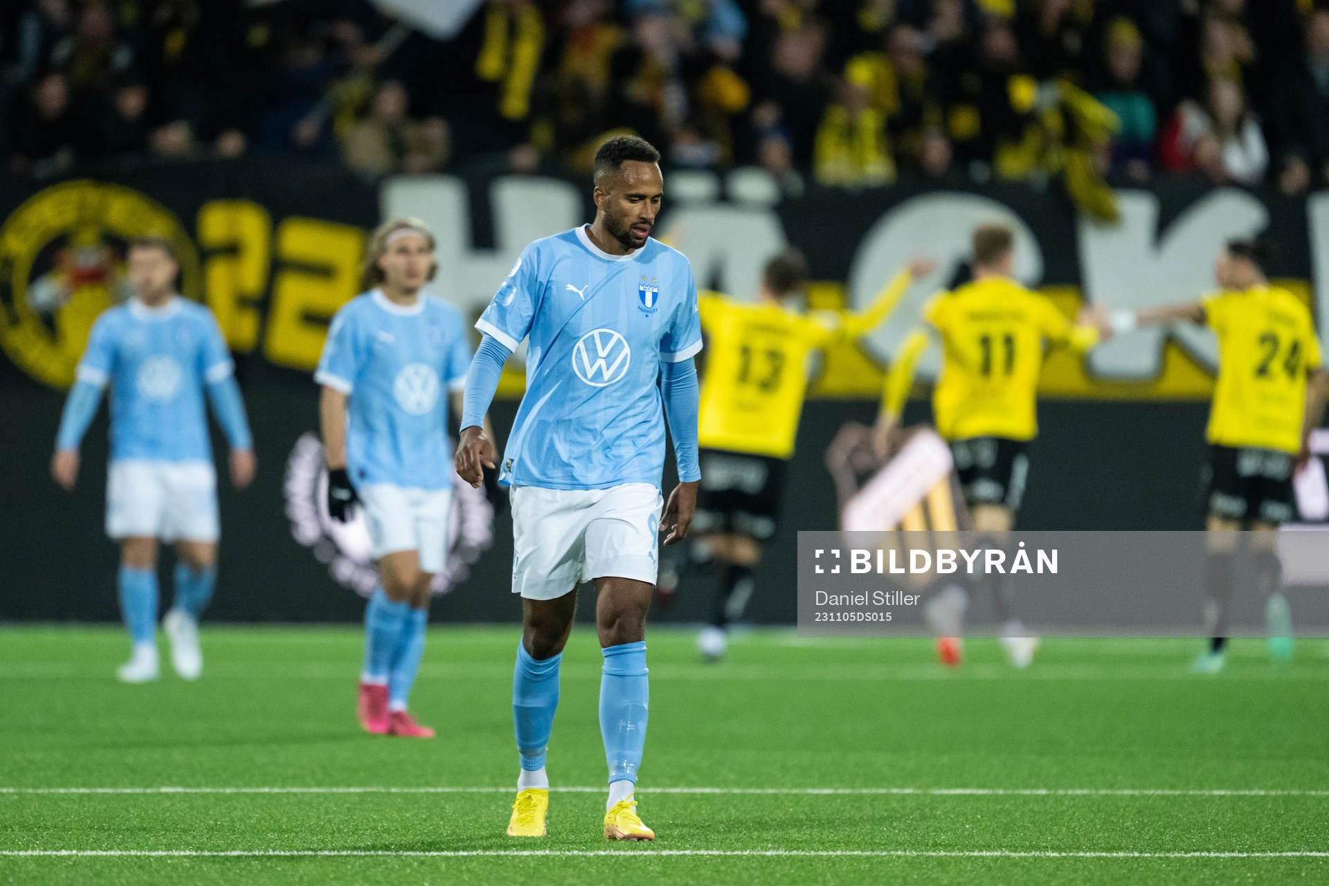 Malmö FFs Isaac Kiese Thelin deppar