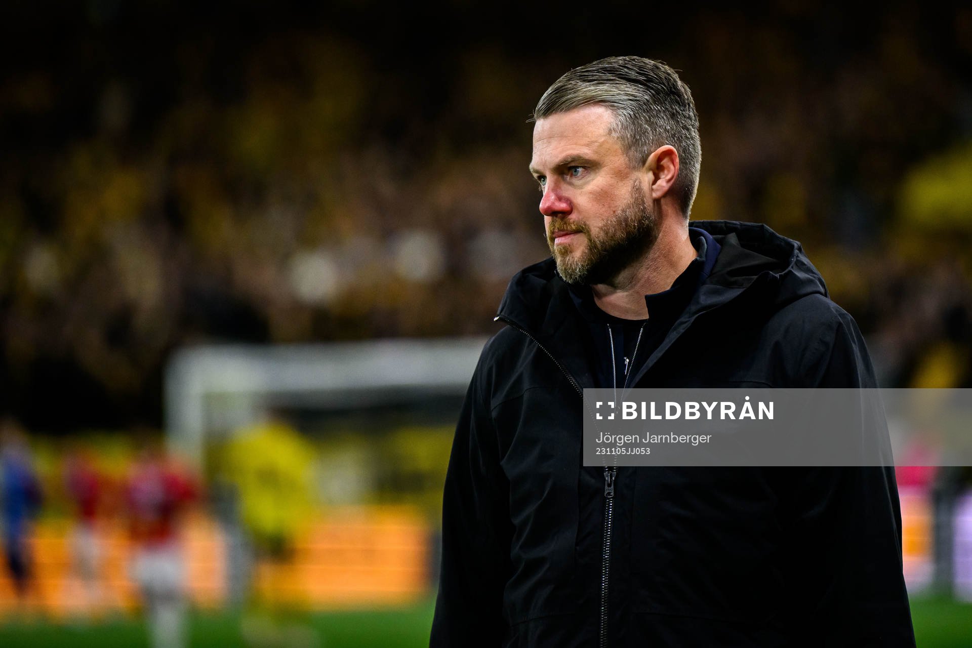 Elfsborgs manager Jimmy Thelin deppar