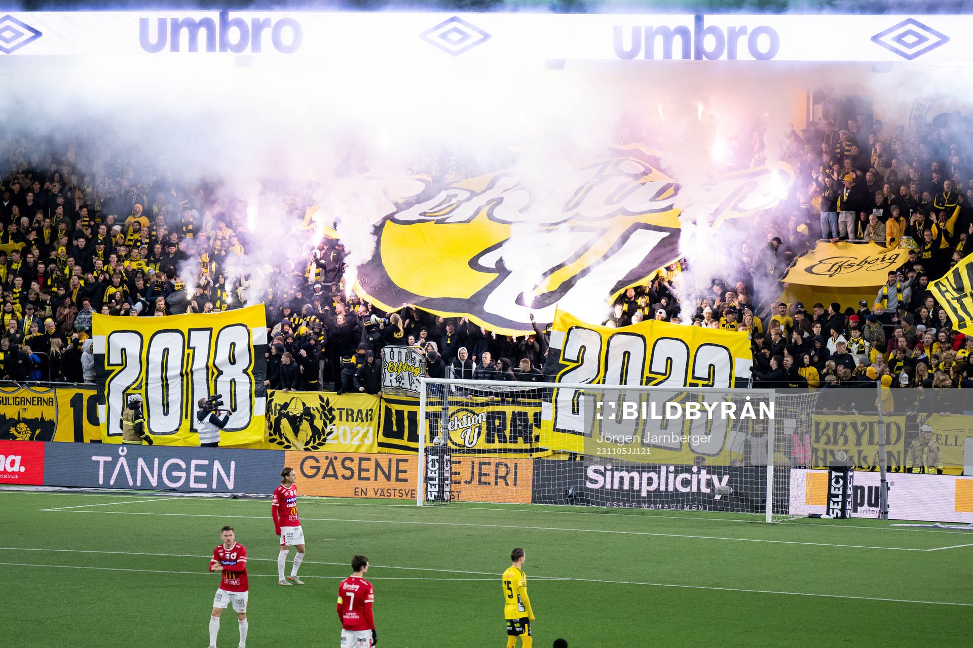 Elfsborgs supportrar med tifo