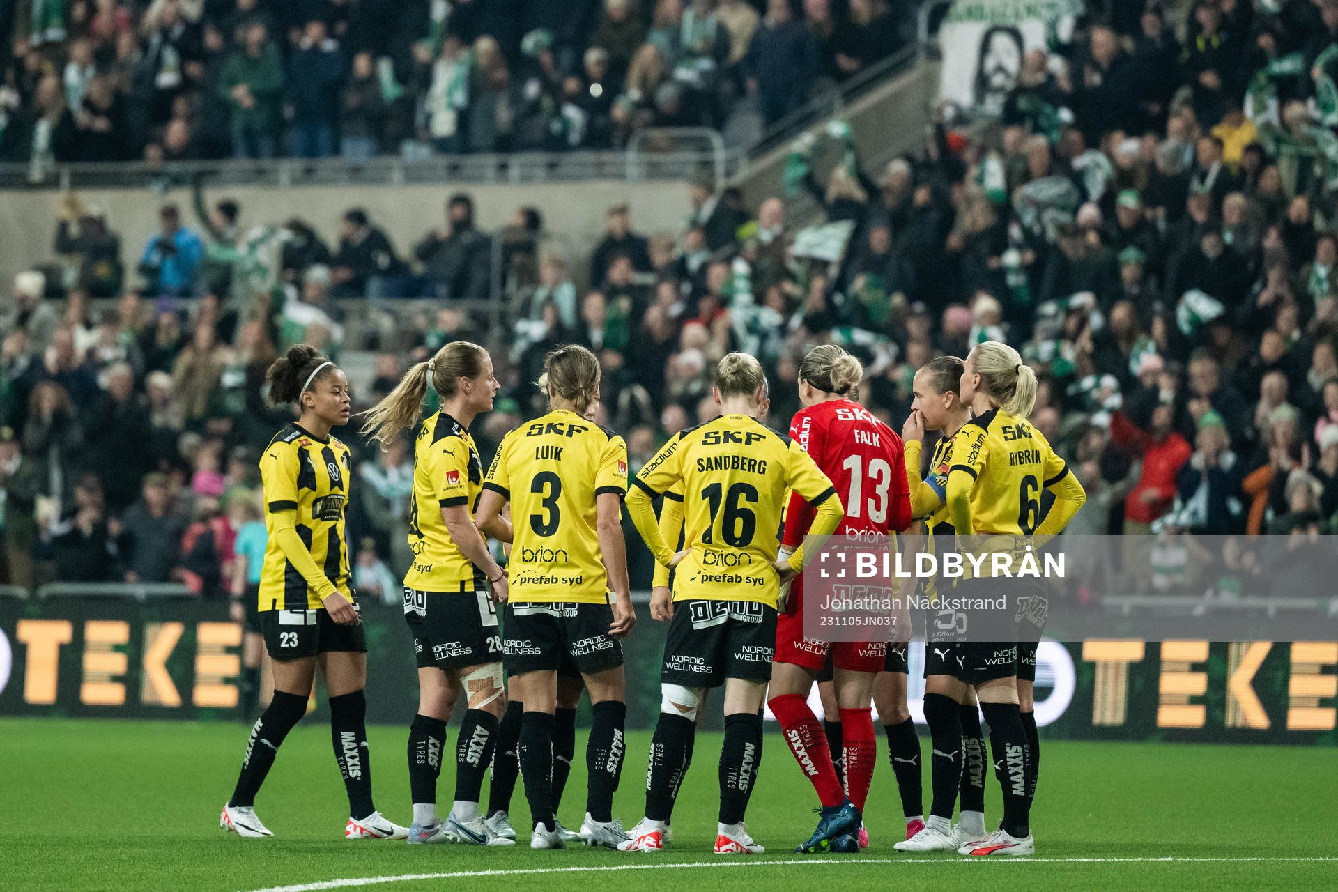 Häckens spelare samlas