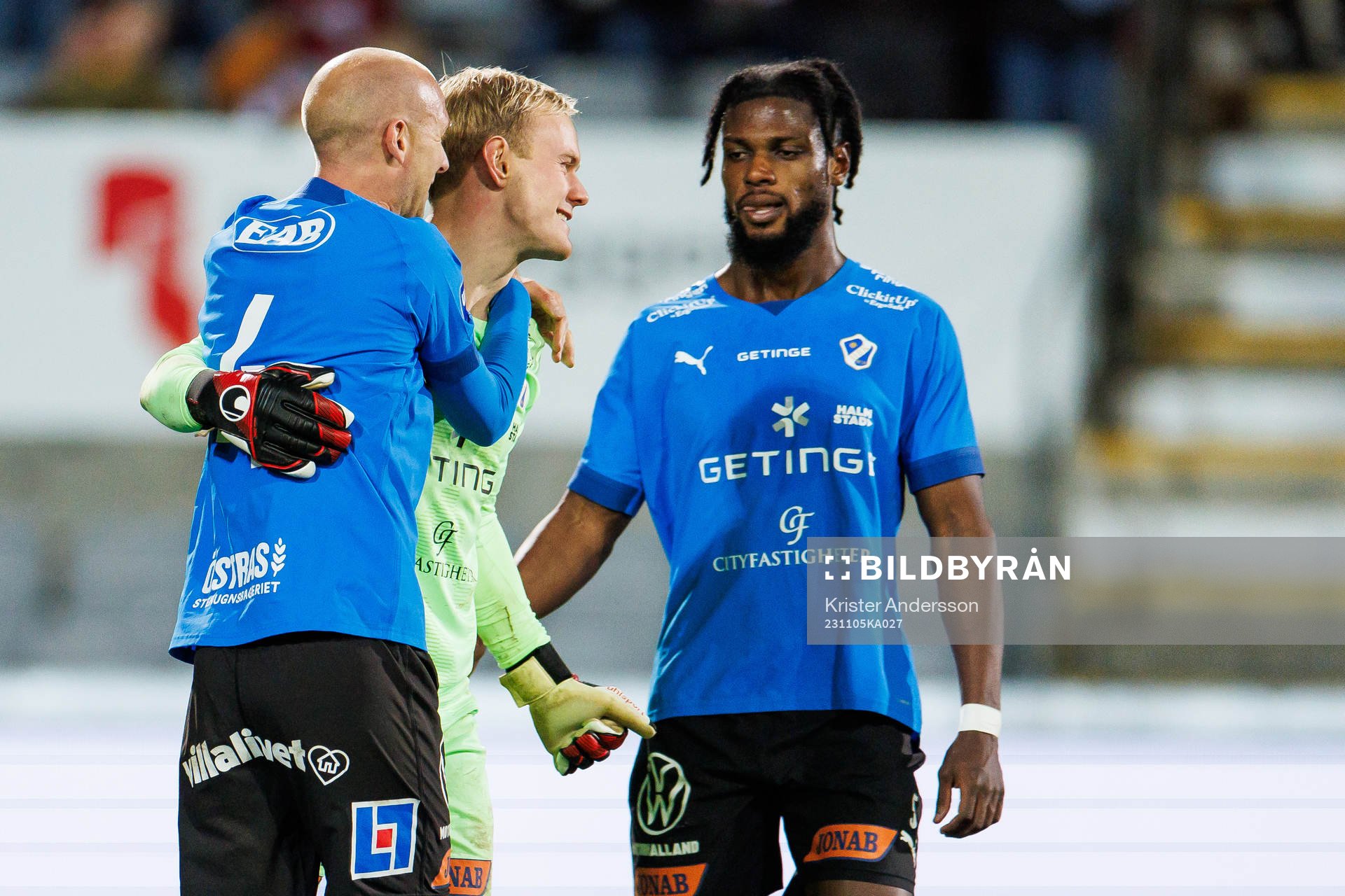 Halmstads målvakt Malte Påhlsson, Andreas Johansson och
