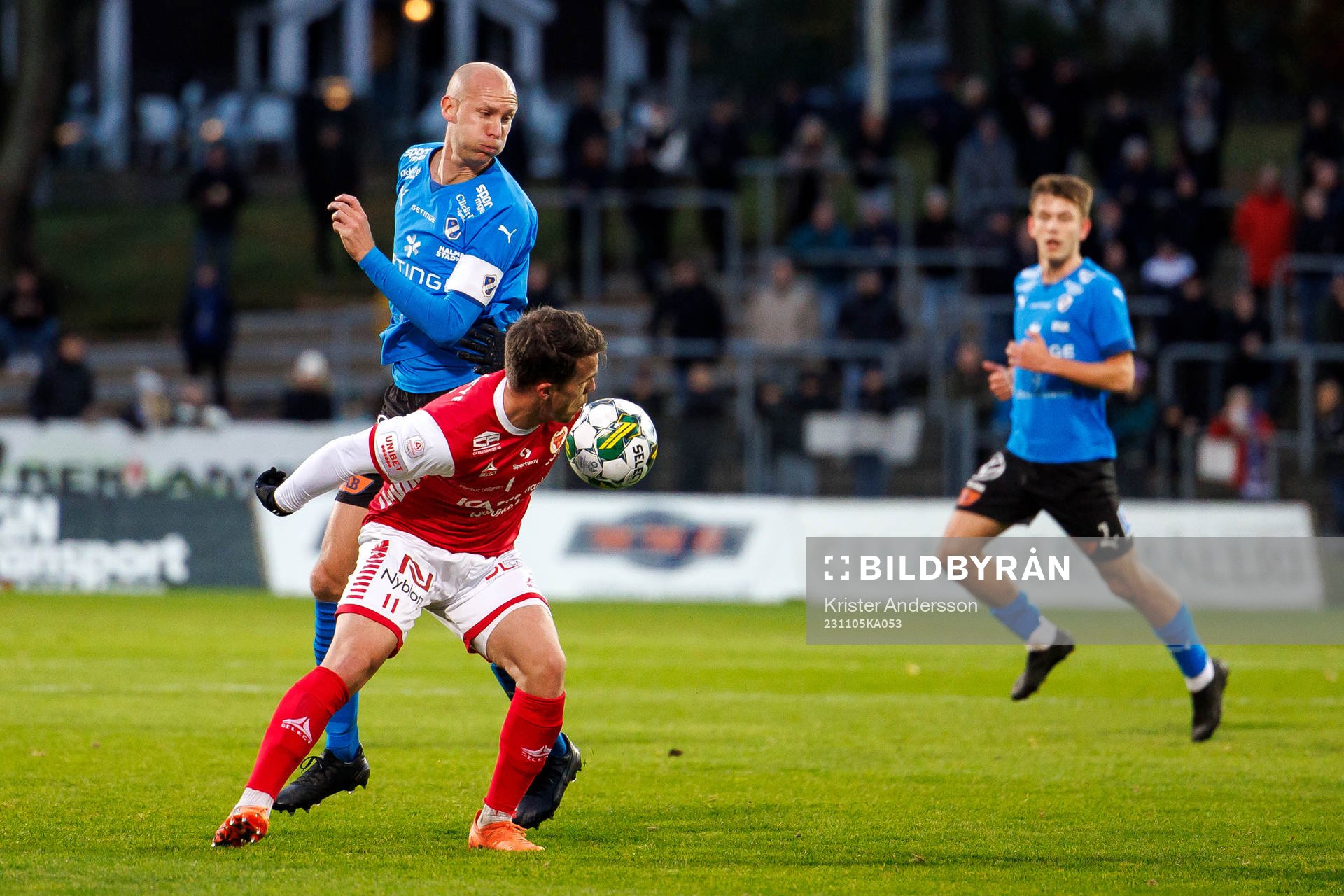 Halmstads Andreas Johansson och Kalmars Simon Skrabb