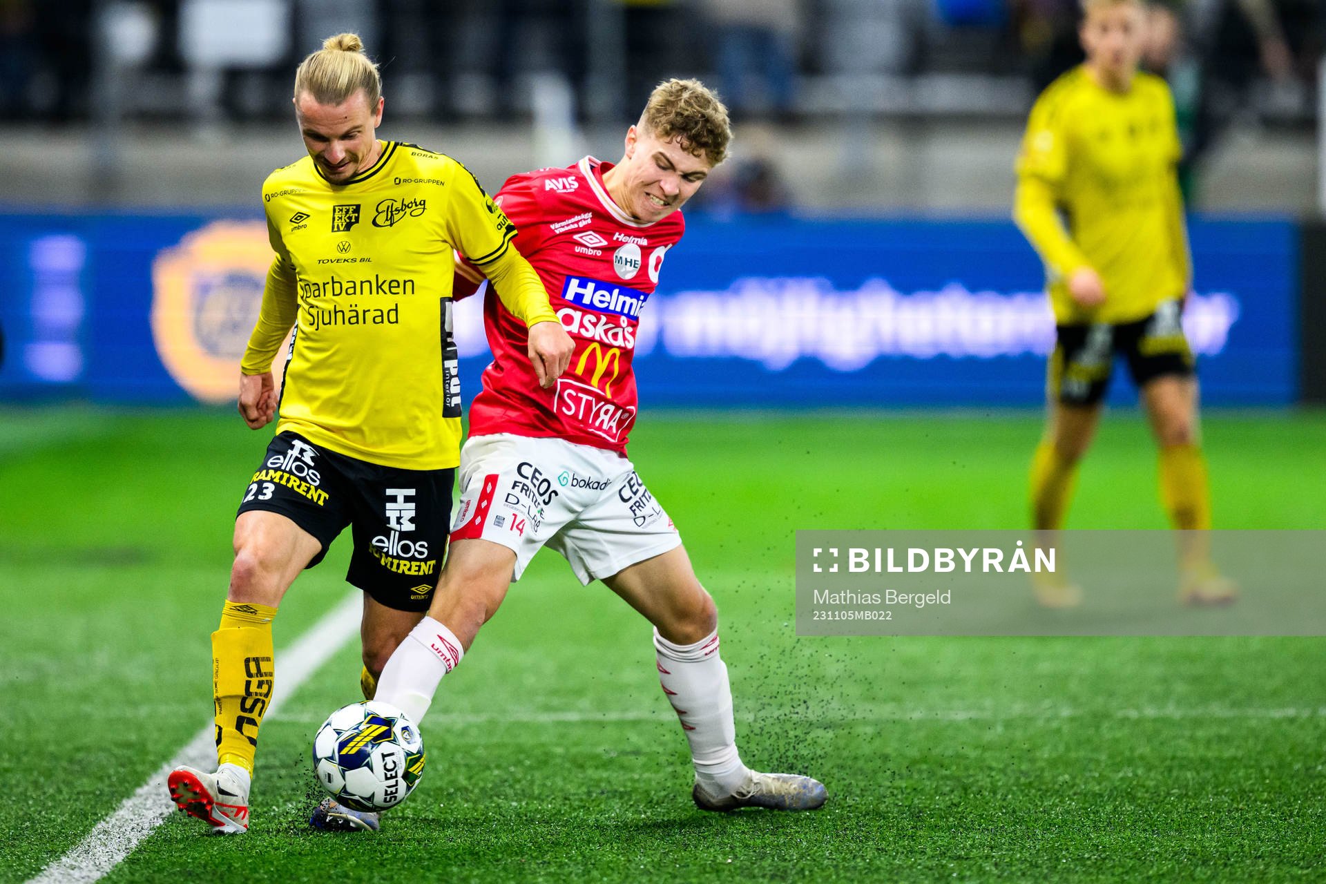 Elfsborgs Niklas Hult och Degerfors Hugo Bolin