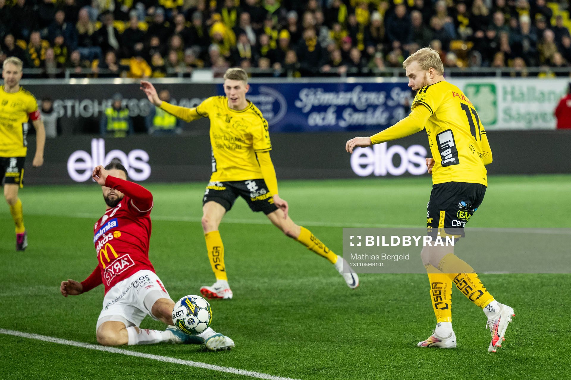 Degerfors Abdelkarim Mammar Chaouche och Elfsborgs Sveinn
