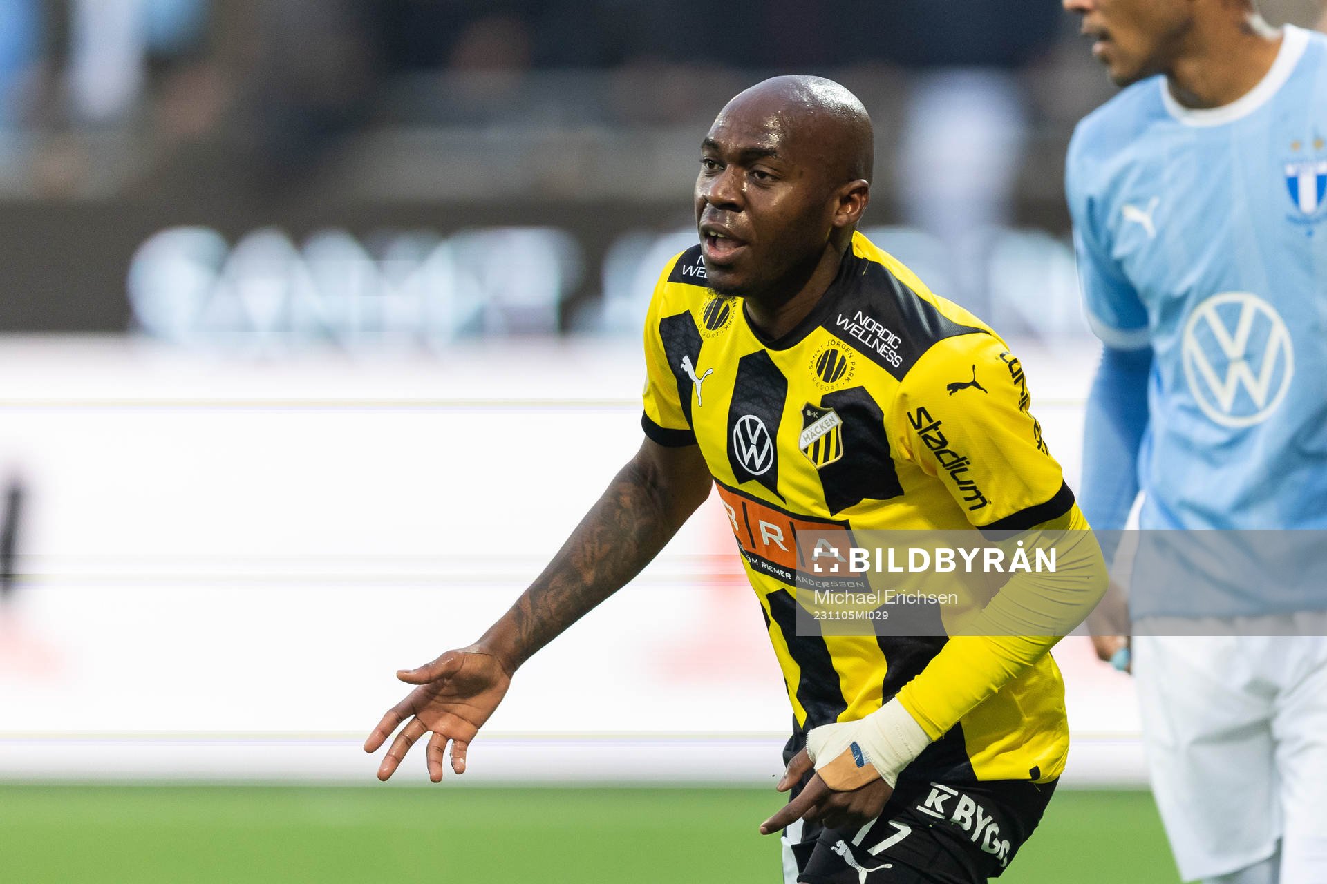 Häckens Edward Chilufya jublar