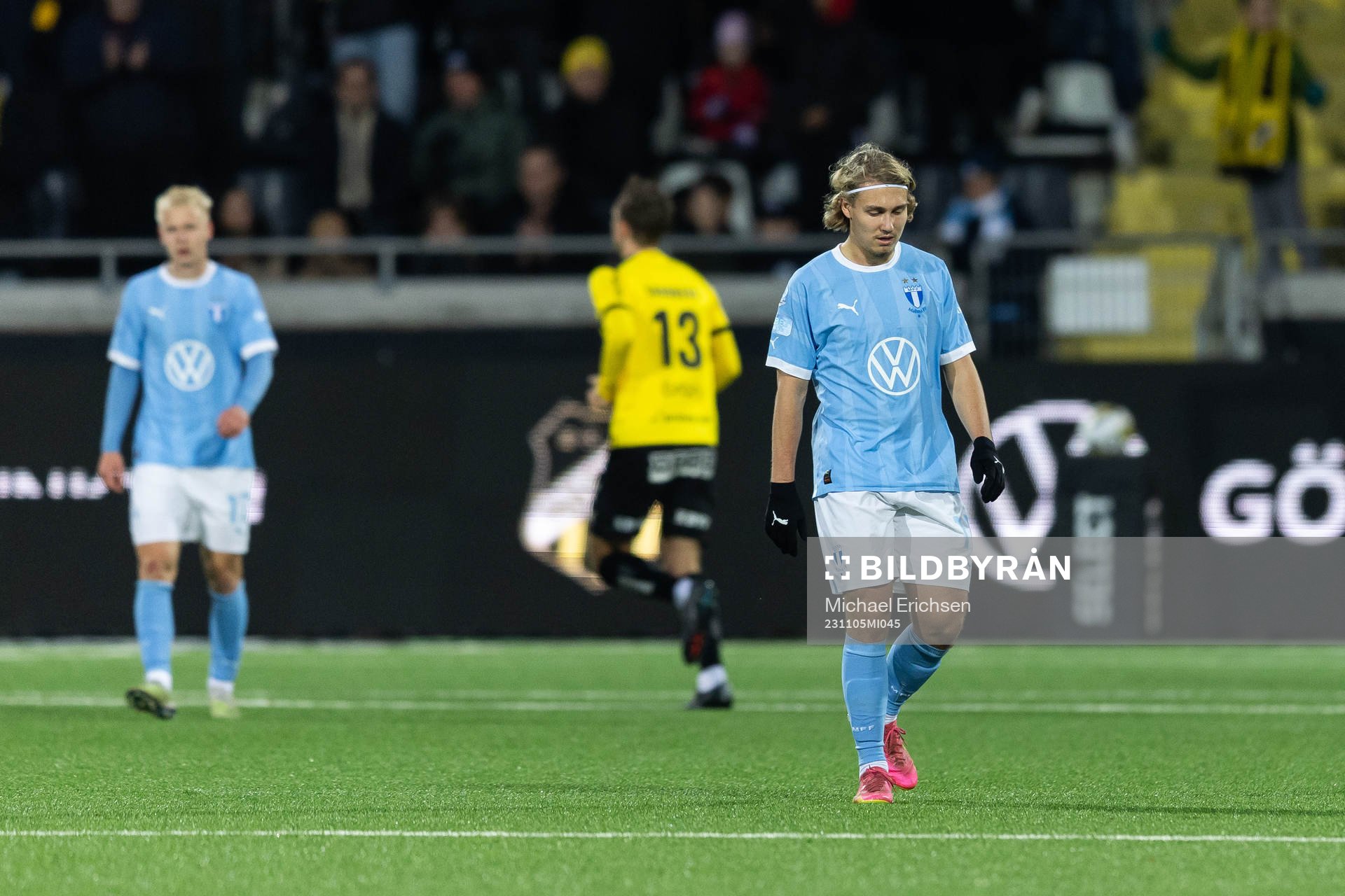 Malmö FFs Sebastian Nanasi deppar
