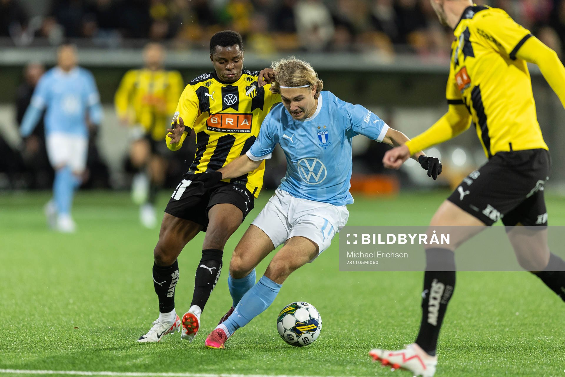 Häckens Abdulrazaq Ishaq och Malmö FFs Sebastian Nanasi