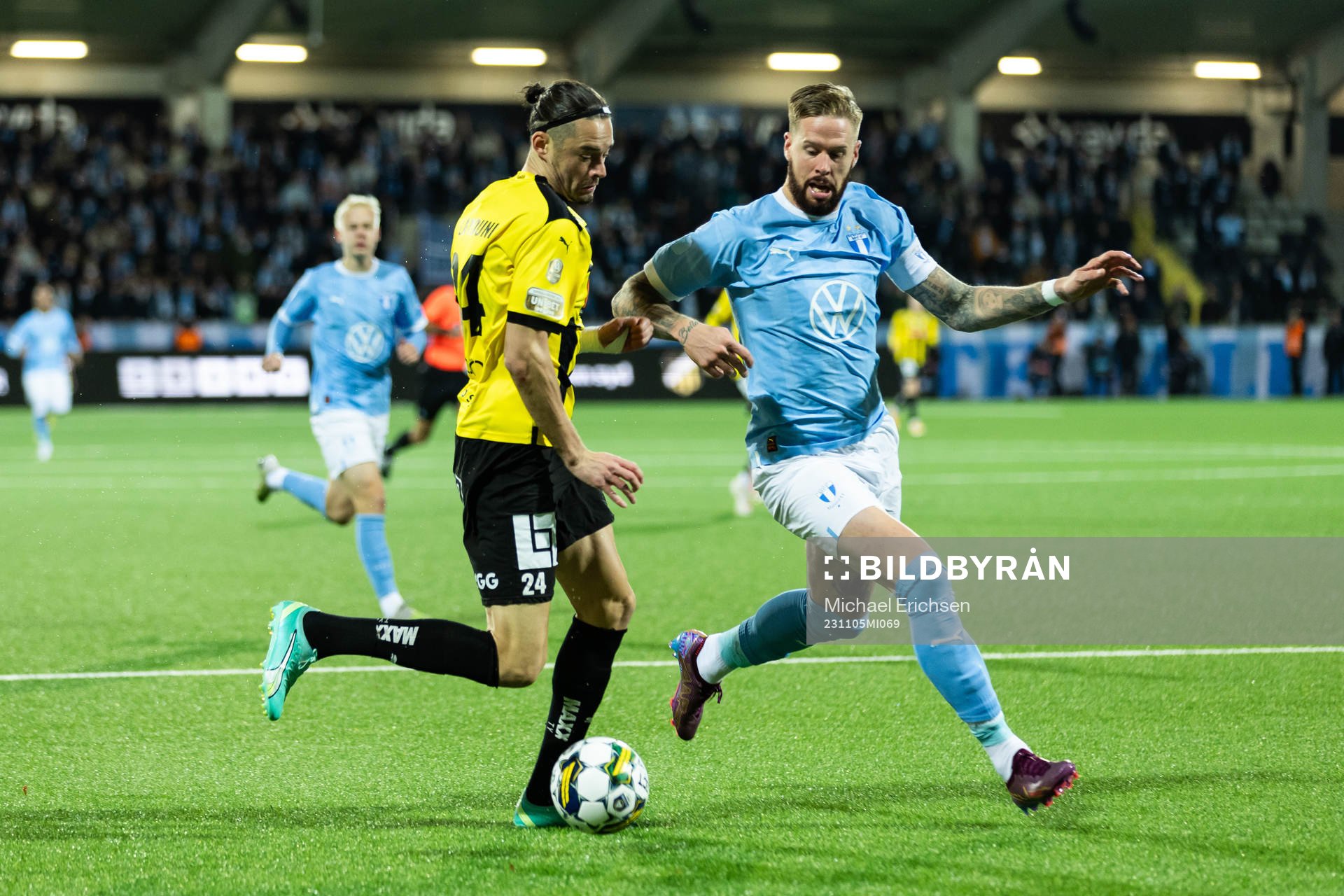Häckens Amor Layouni och Malmö FFs Pontus Jansson