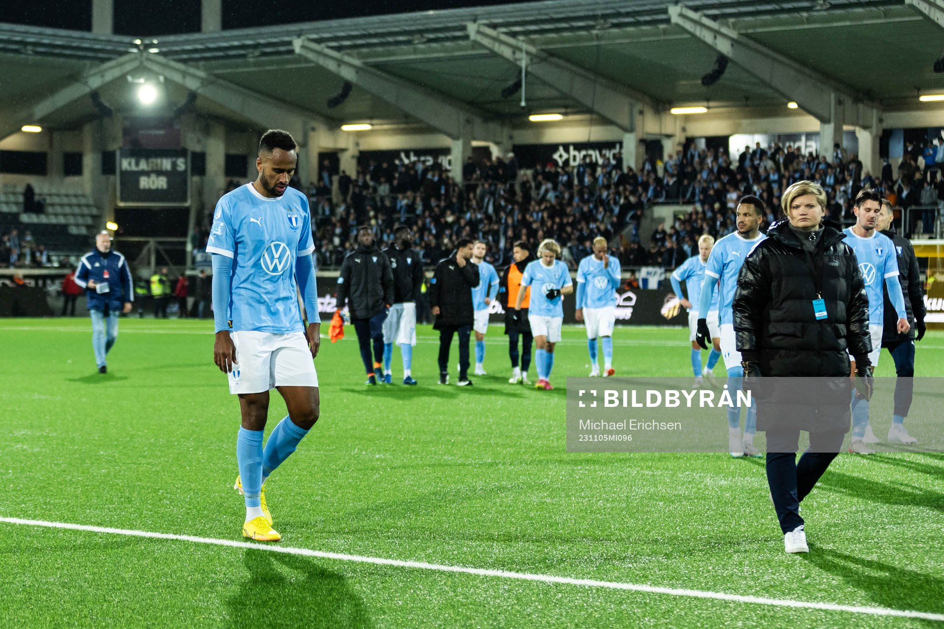 Malmö FFs Isaac Kiese Thelin deppar