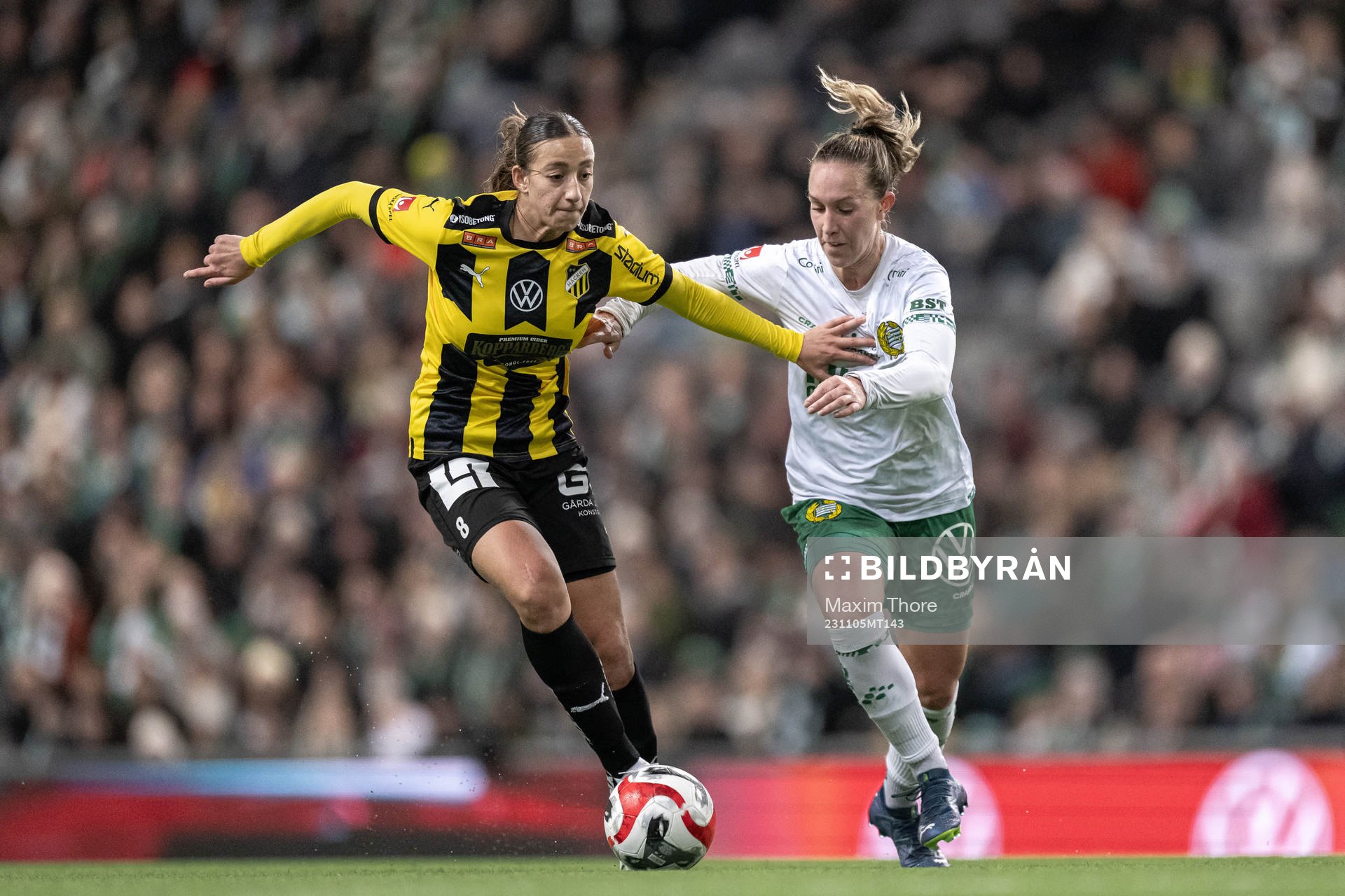 Häckens Rusul Rosa Kafaji och Hammarbys Julia Roddar