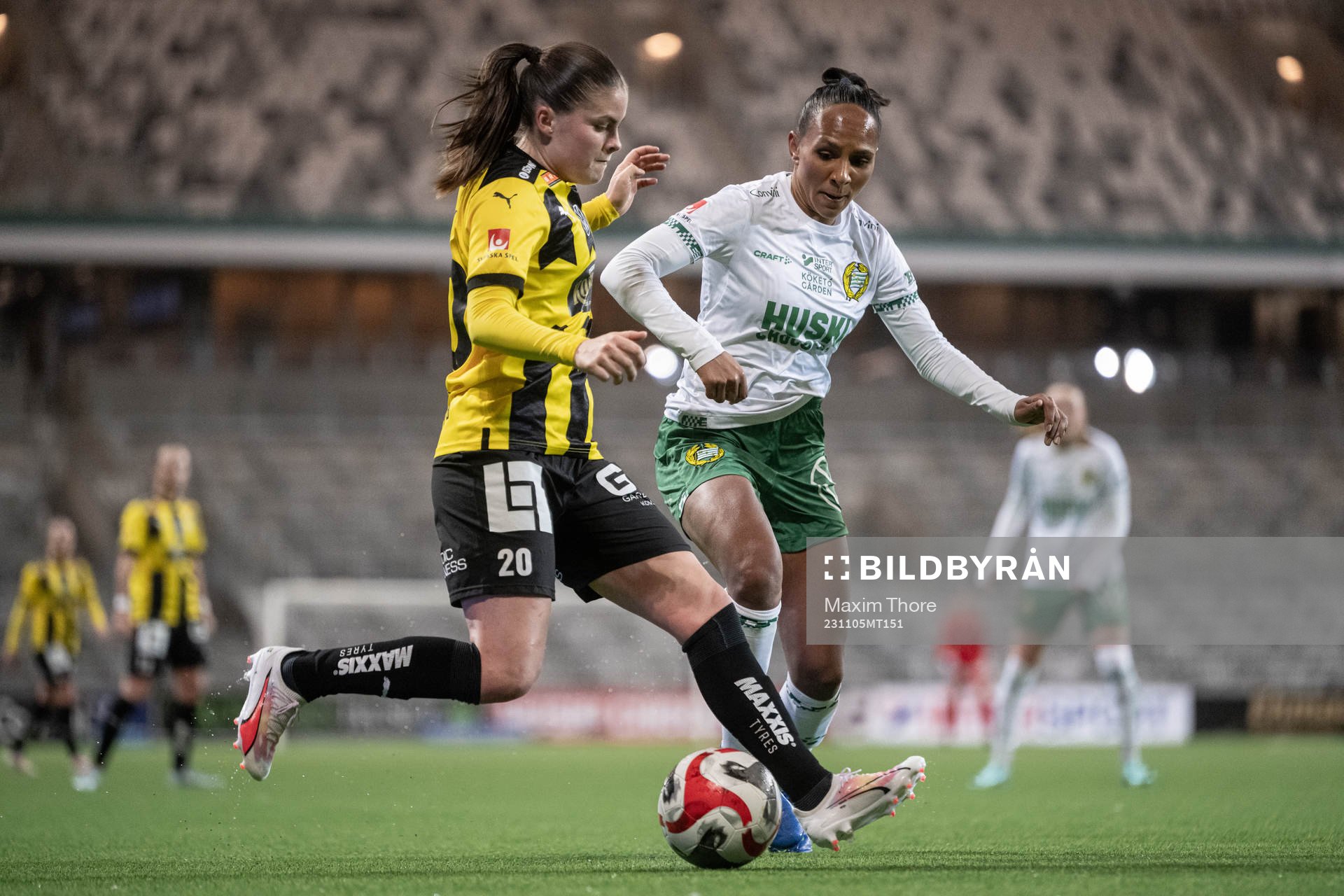 Häckens Hanna Wijk och Hammarbys Madelen Janogy