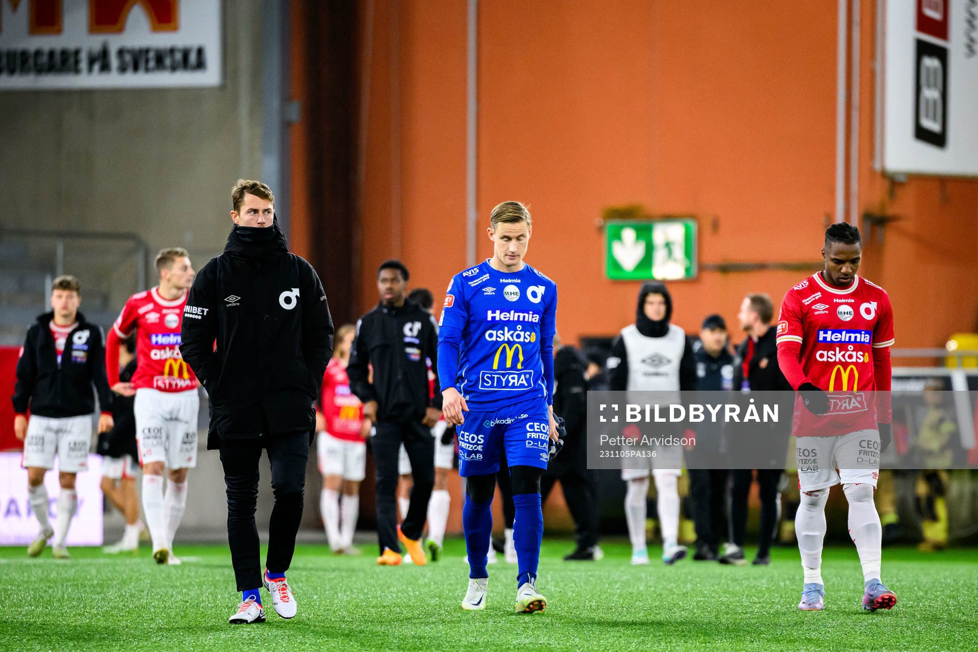Degerfors målvakt Sondre Lovseth Rossbach deppar