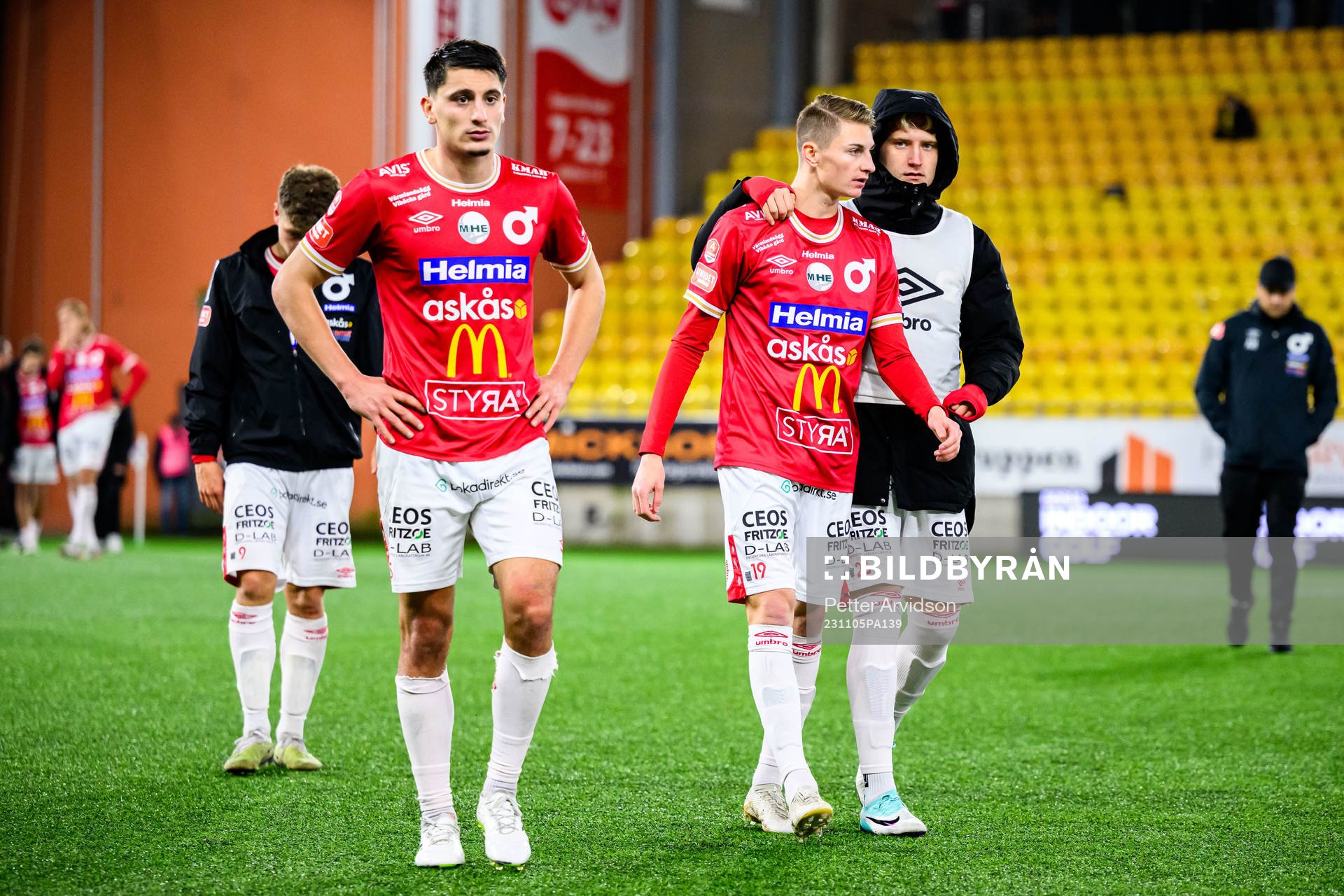 Degerfors Seid Korac och Jamie Bichis deppar