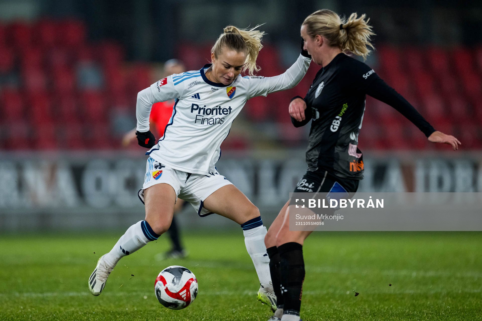 Djurgårdens Tove Almqvist och Kamilla Lilhammer Karlsen