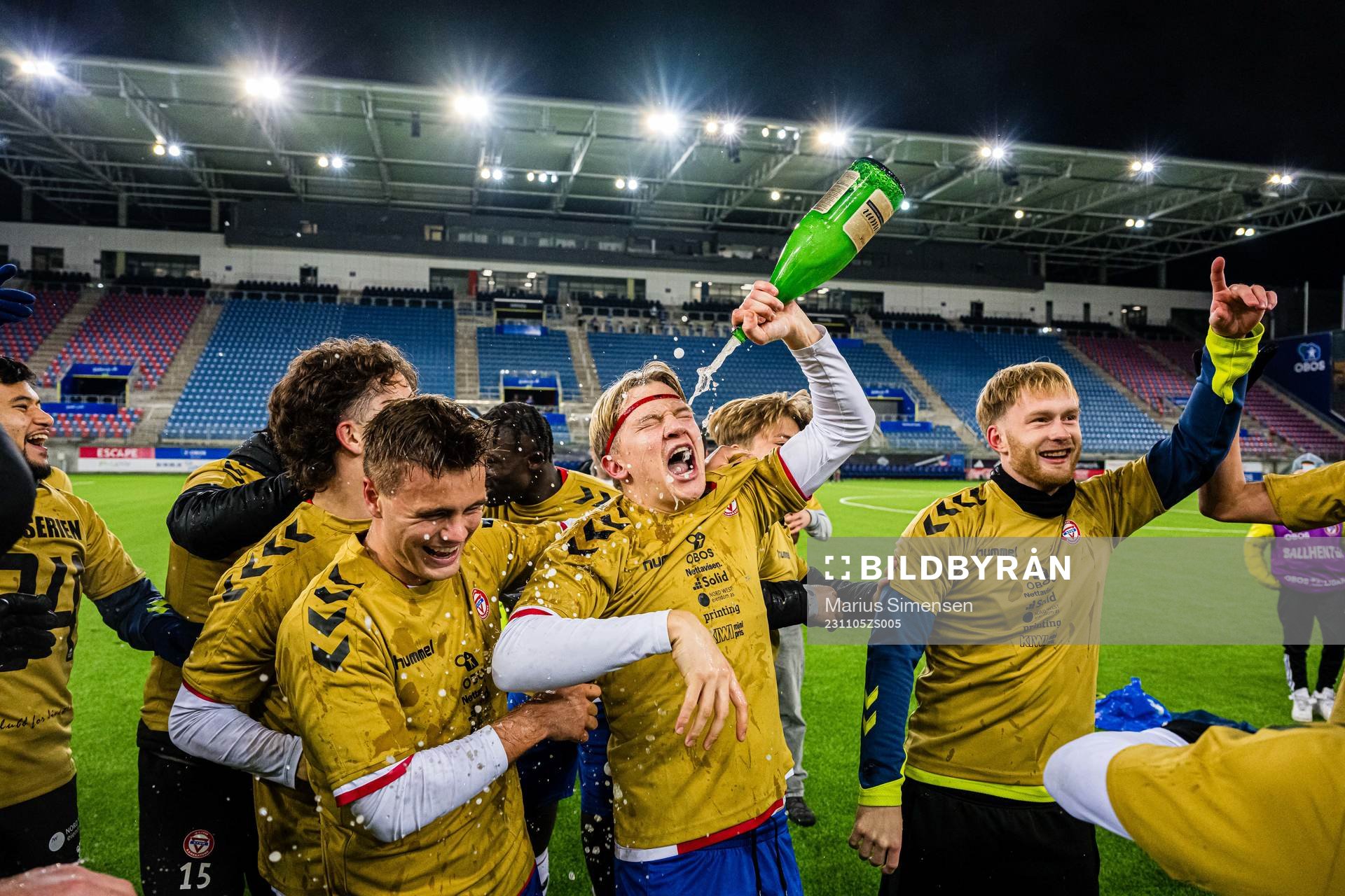 Players of KFUM celebrates promotion to the Eliteserien