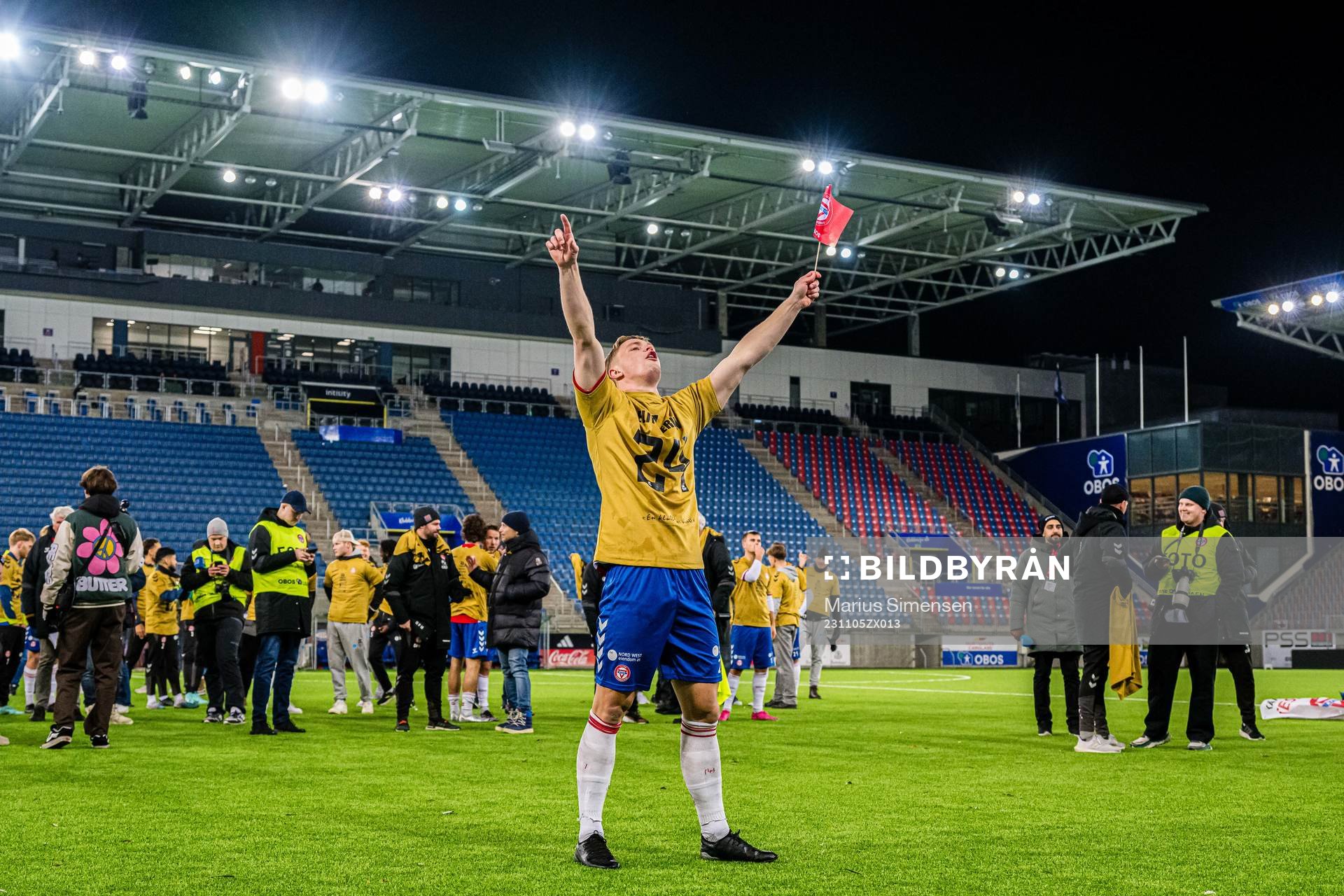 Kristoffer Lassen Harrison of KFUM celebrates promotion to the Eliteserien after the OBOS-ligaen match between KFUM and Skeid on November 5, 2023 in Oslo.