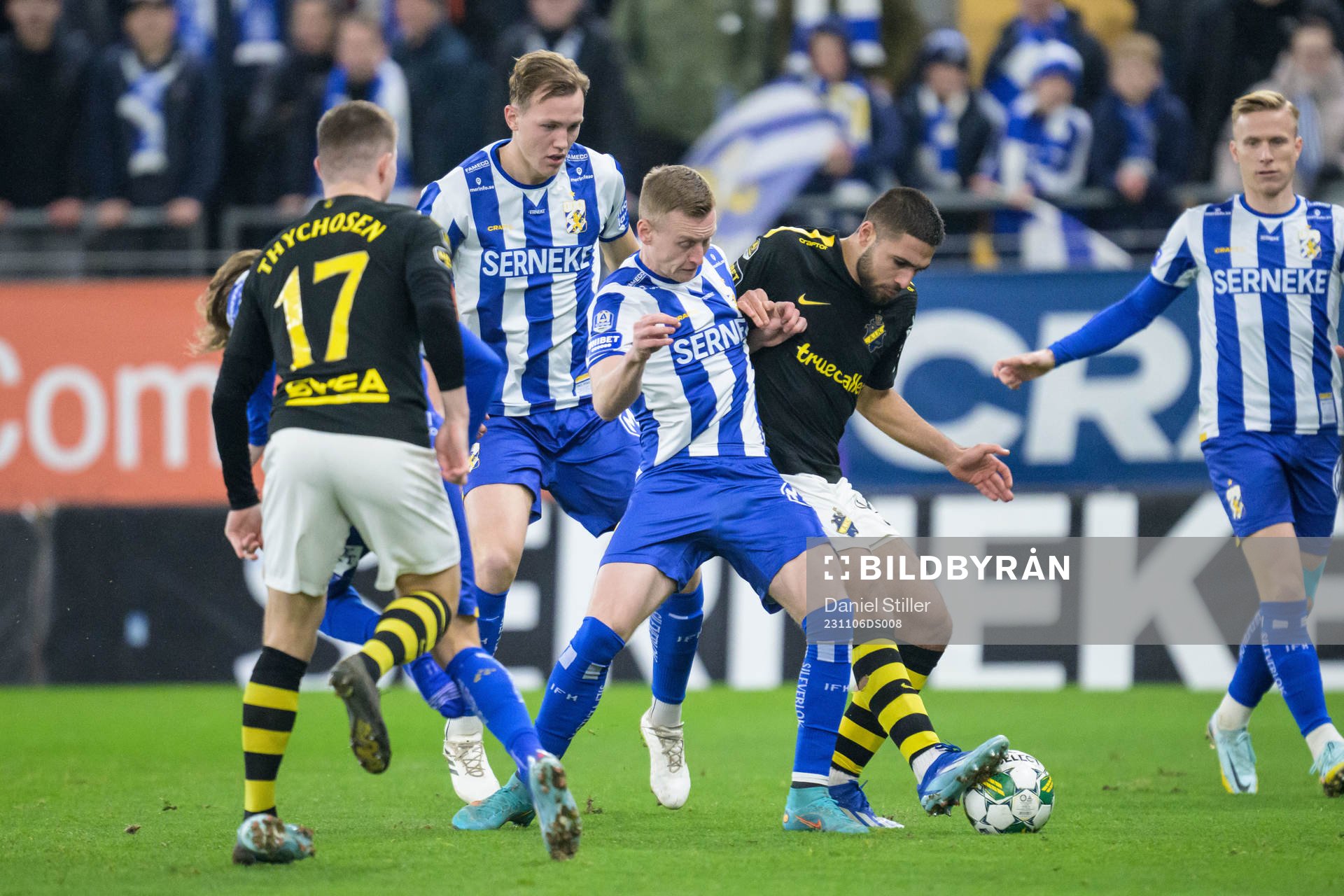 IFK Göteborgs Sebastian Ohlsson och AIKs Omar Faraj