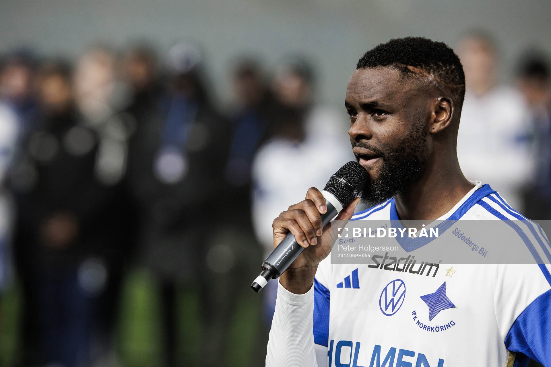 IFK Norrköpings Maic Sema tackar publiken
