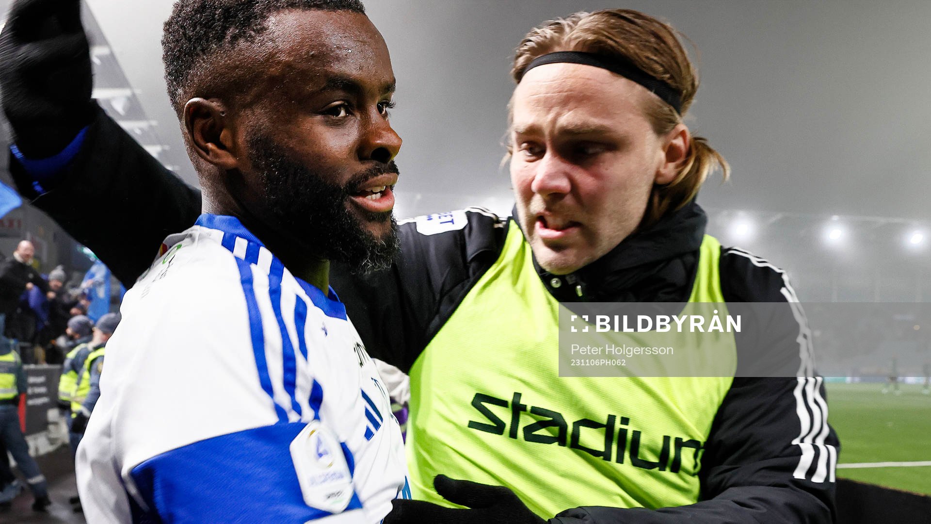 IFK Norrköpings Maic Sema jublar med en rörd Christoffer