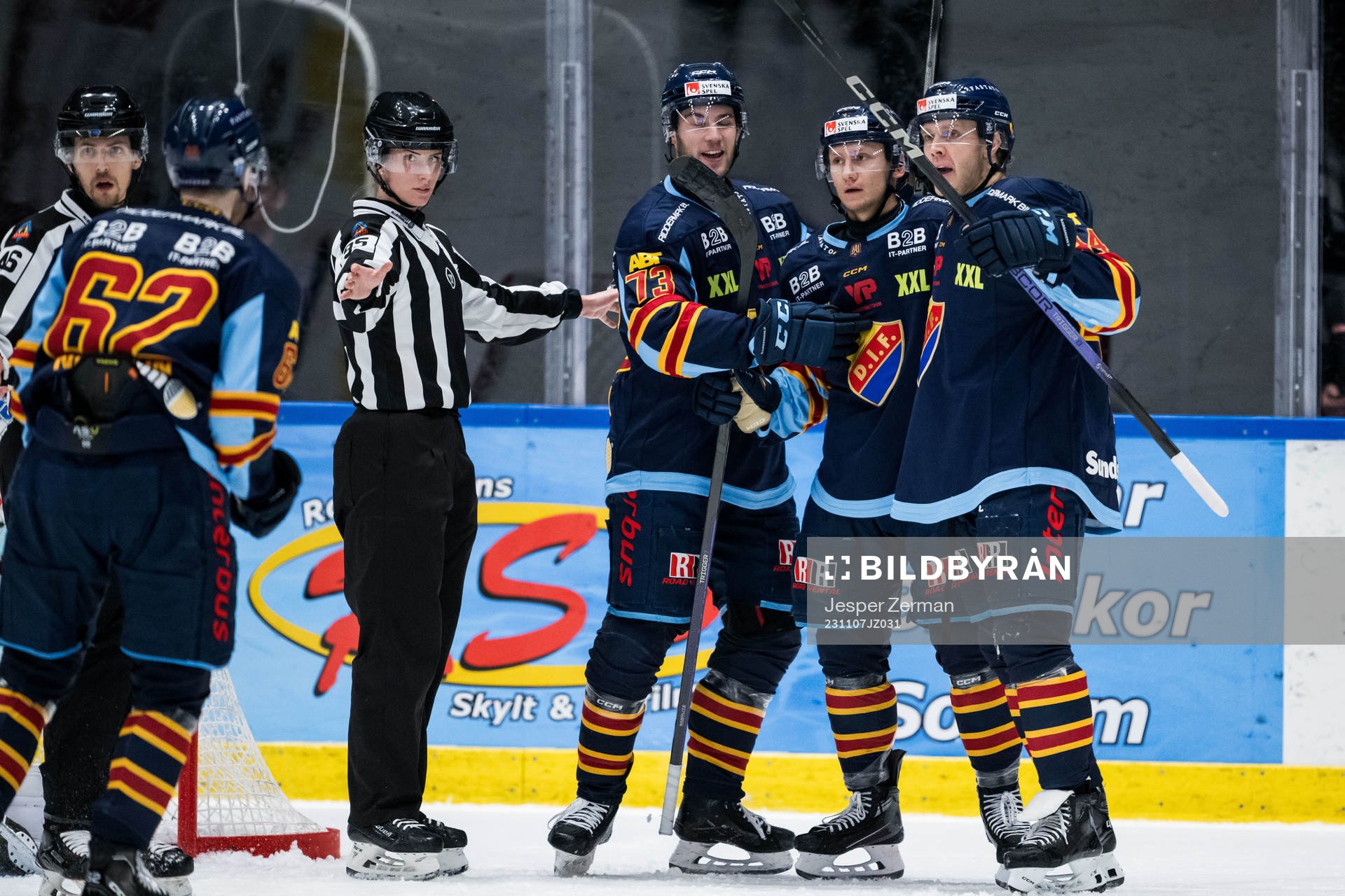 Djurgårdens Olle Liss jublar